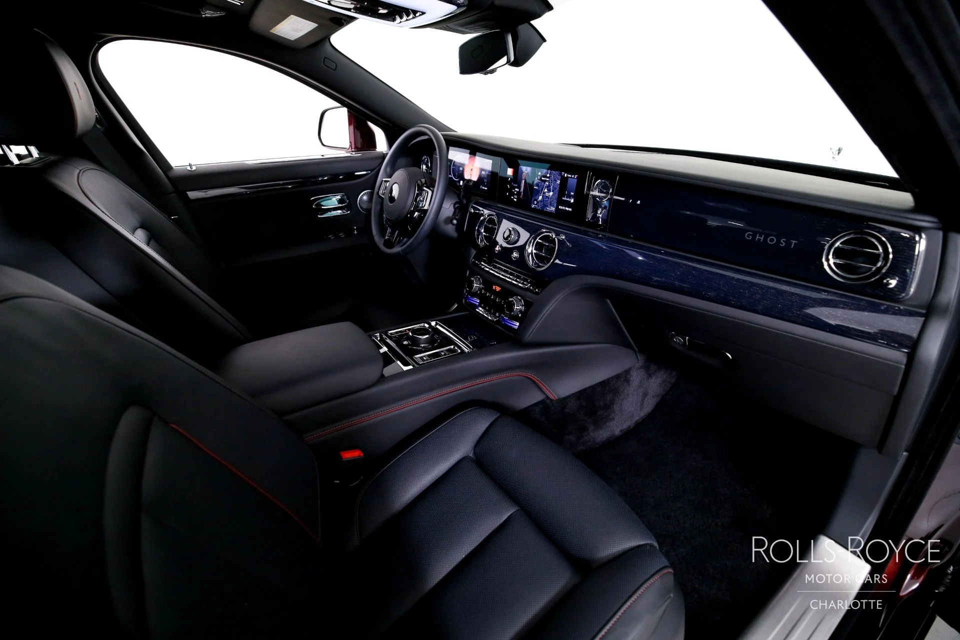mph031_2154470537_Used_2026_Rolls_Royce_Ghost_1782835790_9923304419