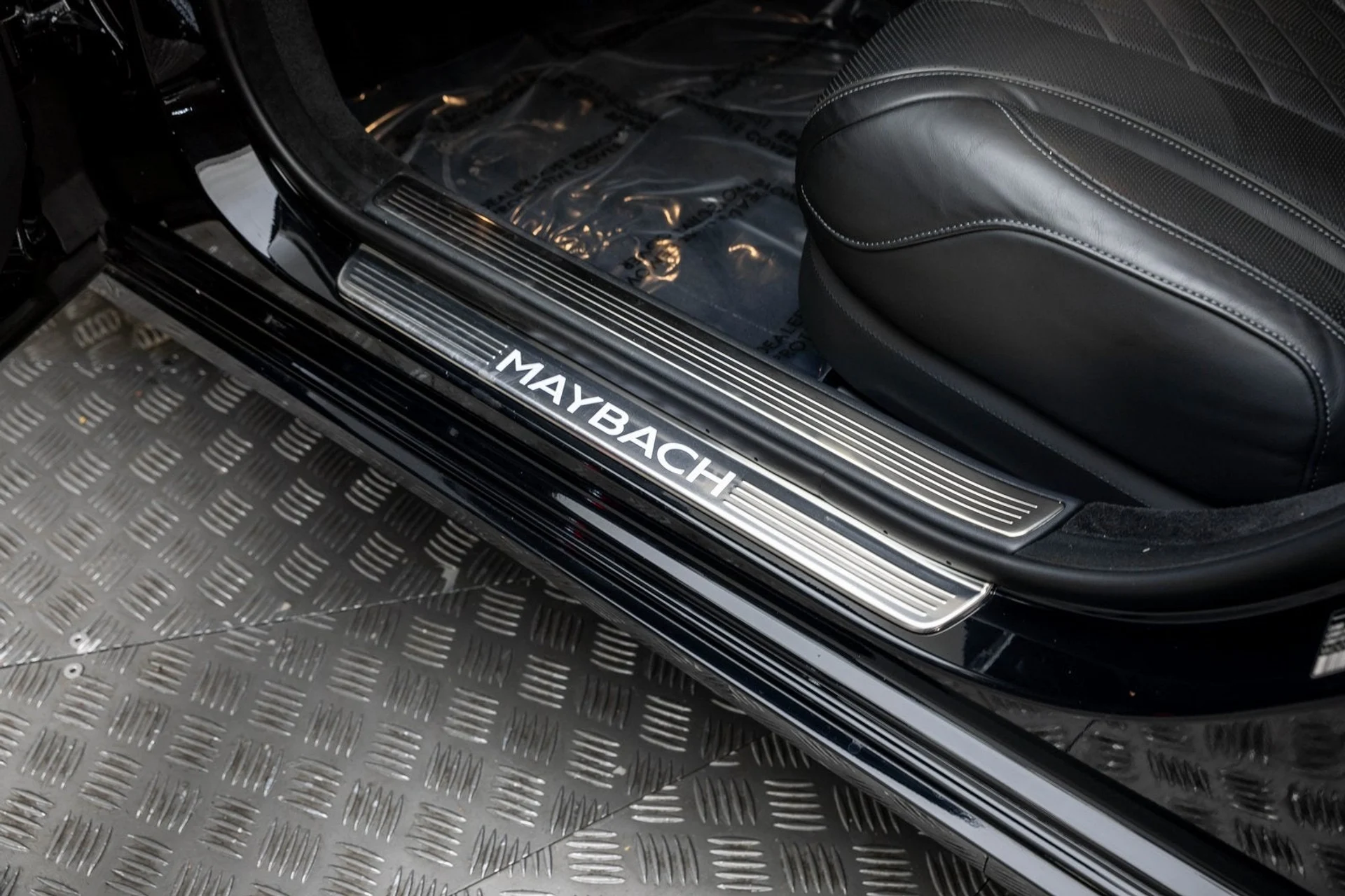 mph031_2164079220_32_b8e428a73f