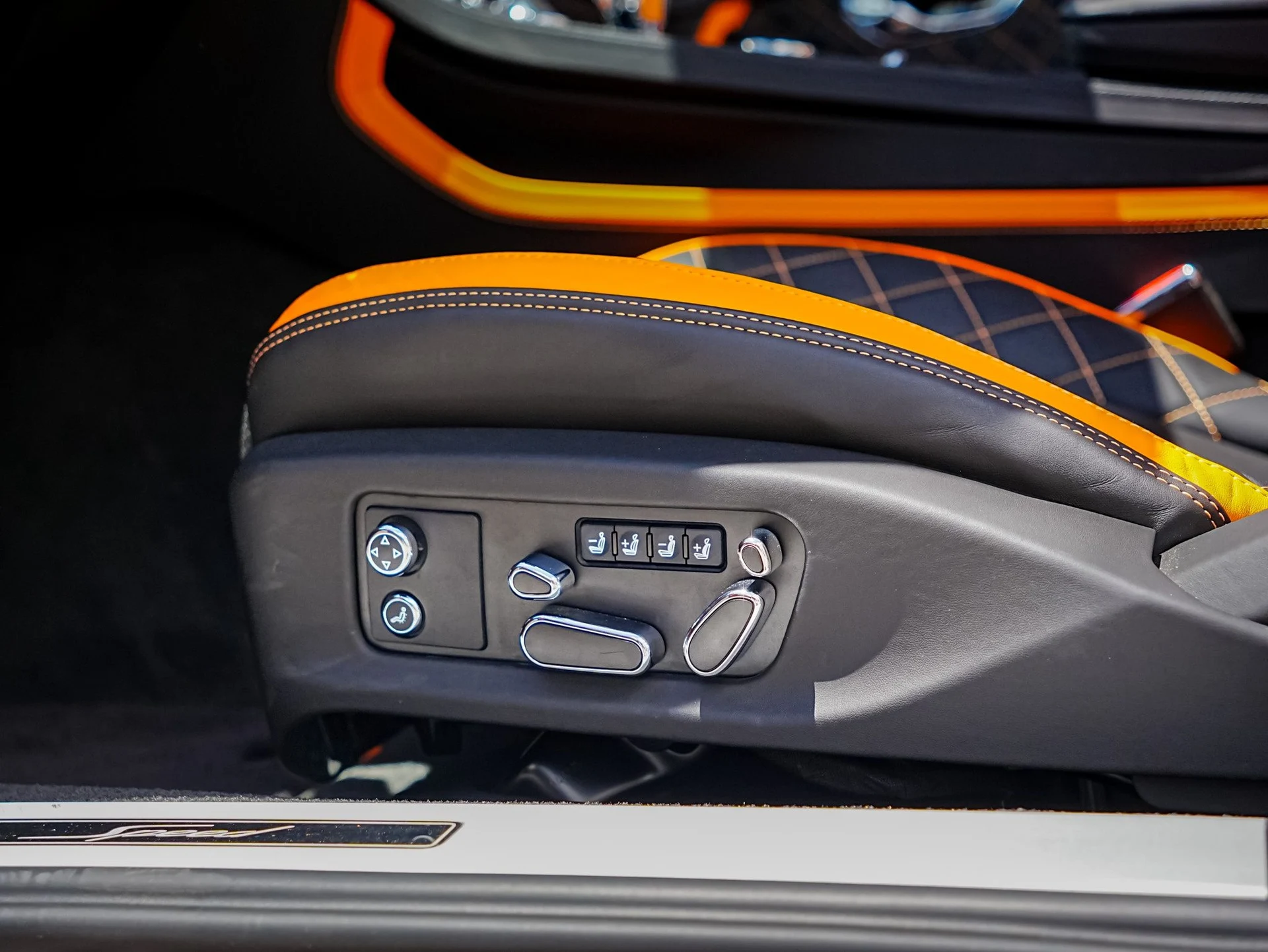 mph031_2166377186_Hi_Tech_Luxury_Imports_LLC_SCBDT_4_ZG_2_PC_008421_image_31_1b820b1954