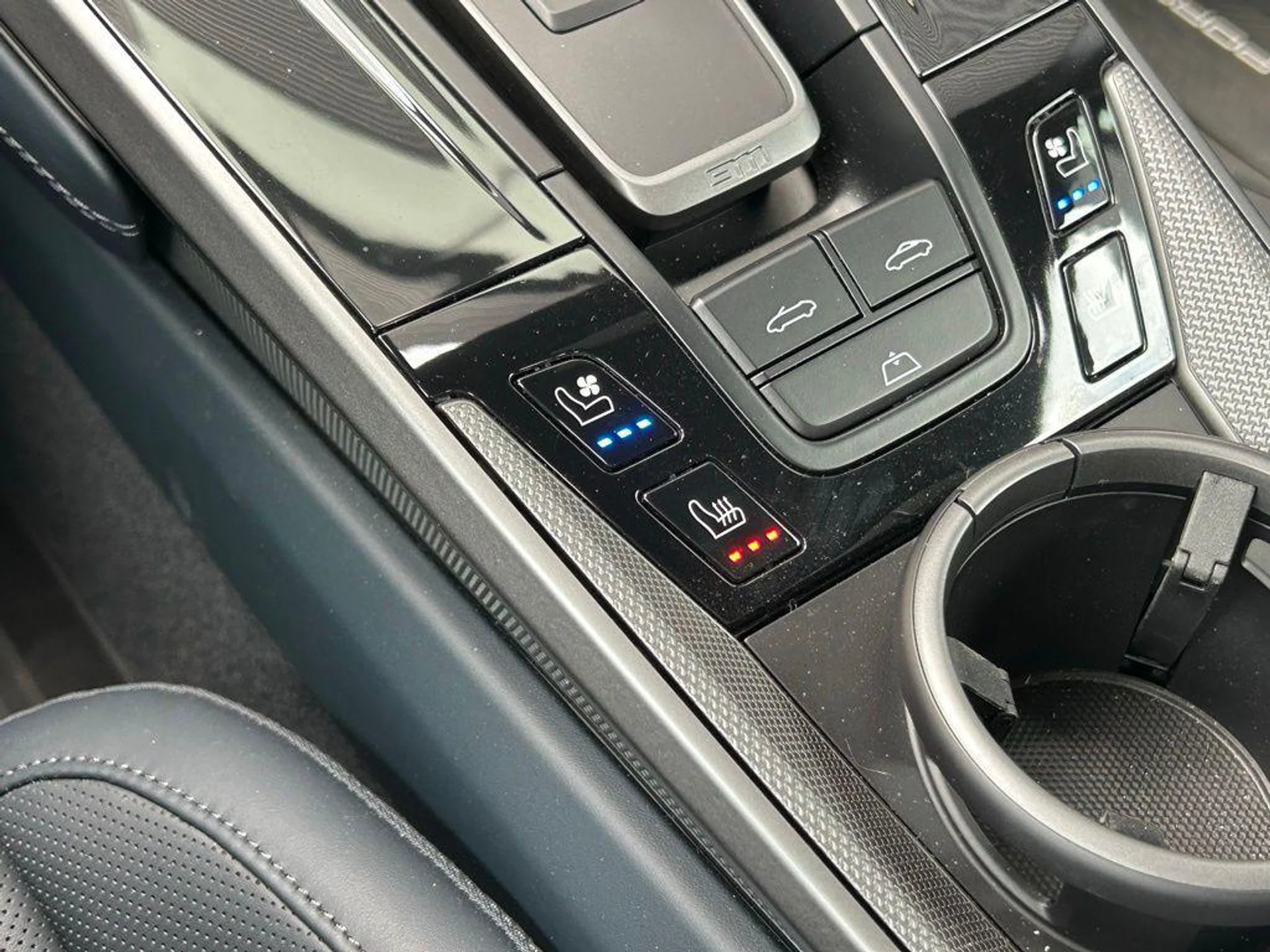 mph031_2171087350_s_L4_N_c_H_EA_Nt_Ox_X3_P15mr_JX_Kcx_I_7875c1766a