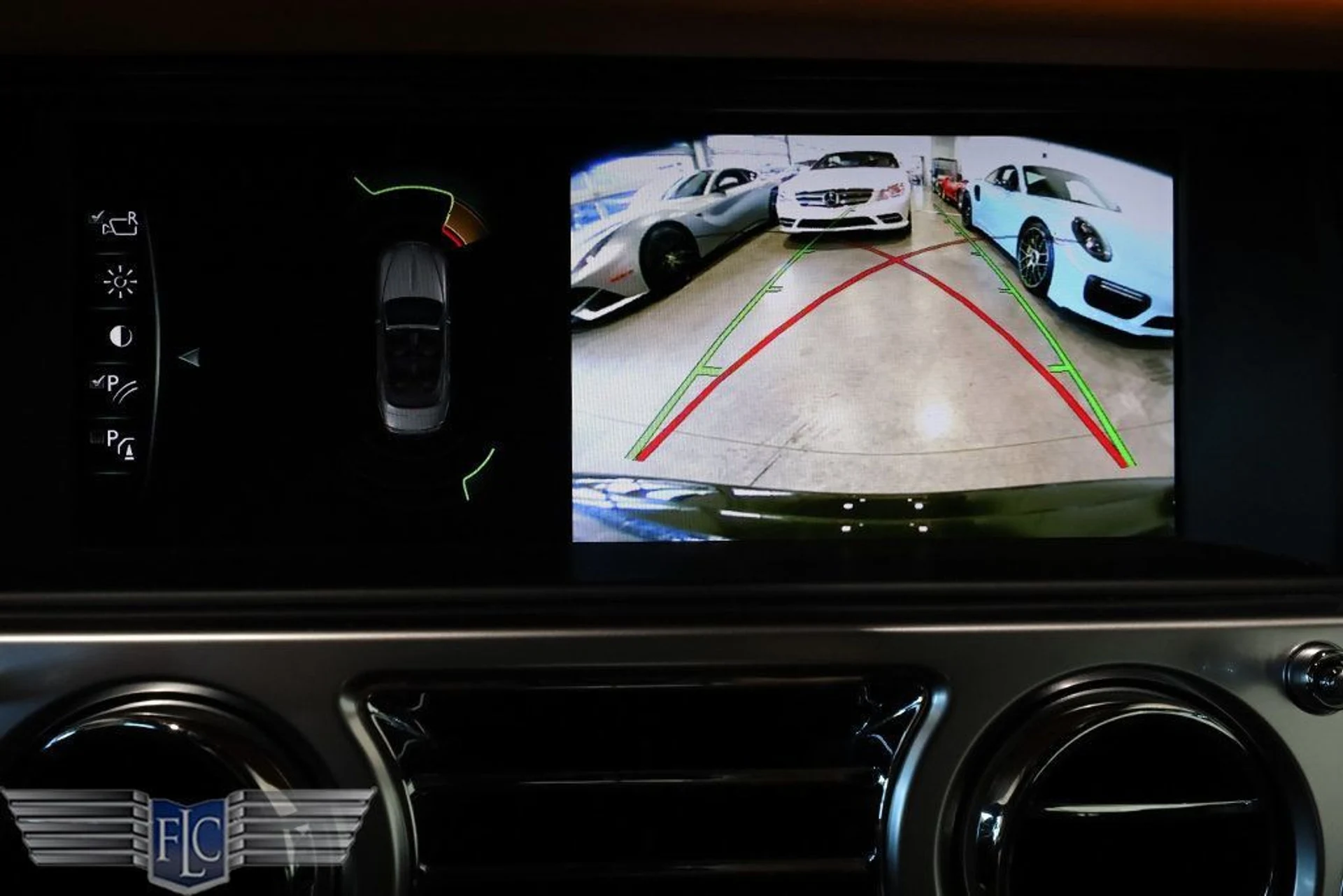 mph031_2182681062_used_2021_rolls_royce_dawn_convertible_9689_23009297_32_1024_ac81b8fe49