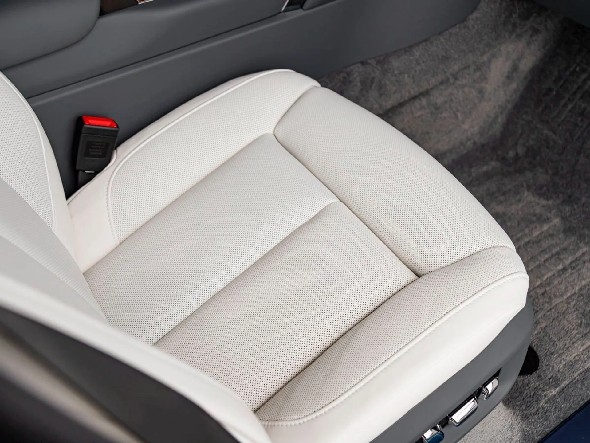 mph031_2182777209_32_b6c3fbd19c