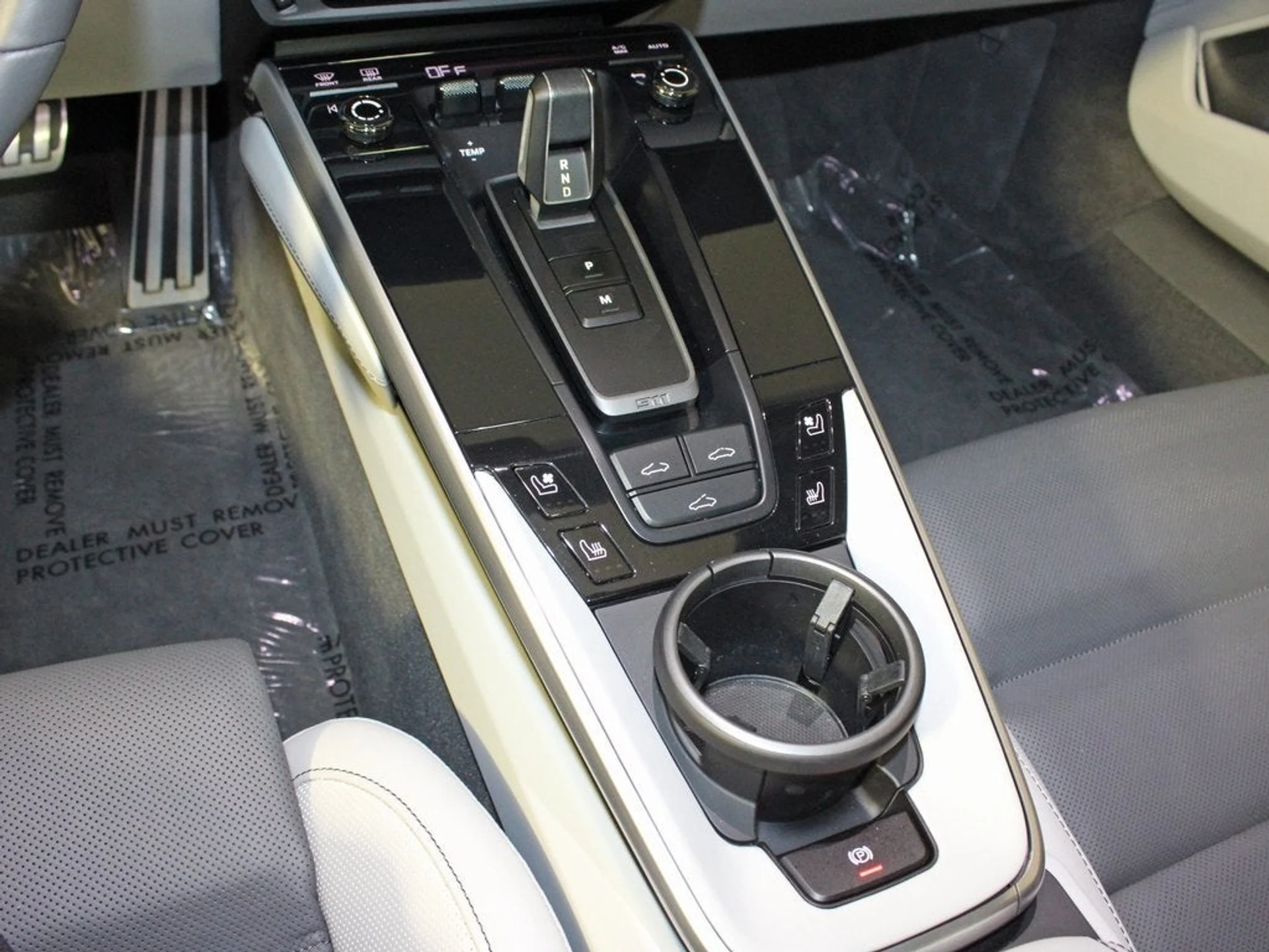 mph031_2185120399_32_25fd797694