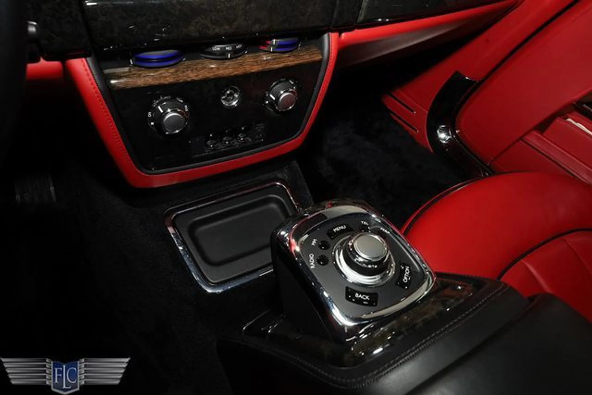 mph031_2185290752_used_2017_rolls_royce_phantom_drophead_coupe_9689_23040582_35_640_37823278ba