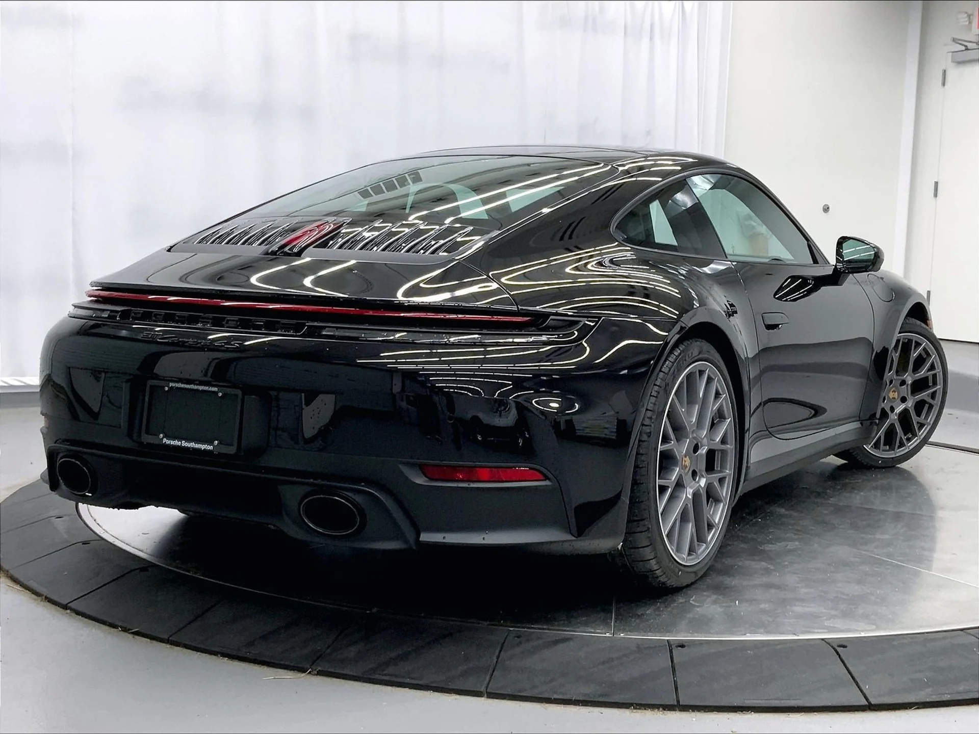 mph031_2191202104_49380b457e6d155ea9aeacddff1339bex_2e97446e85