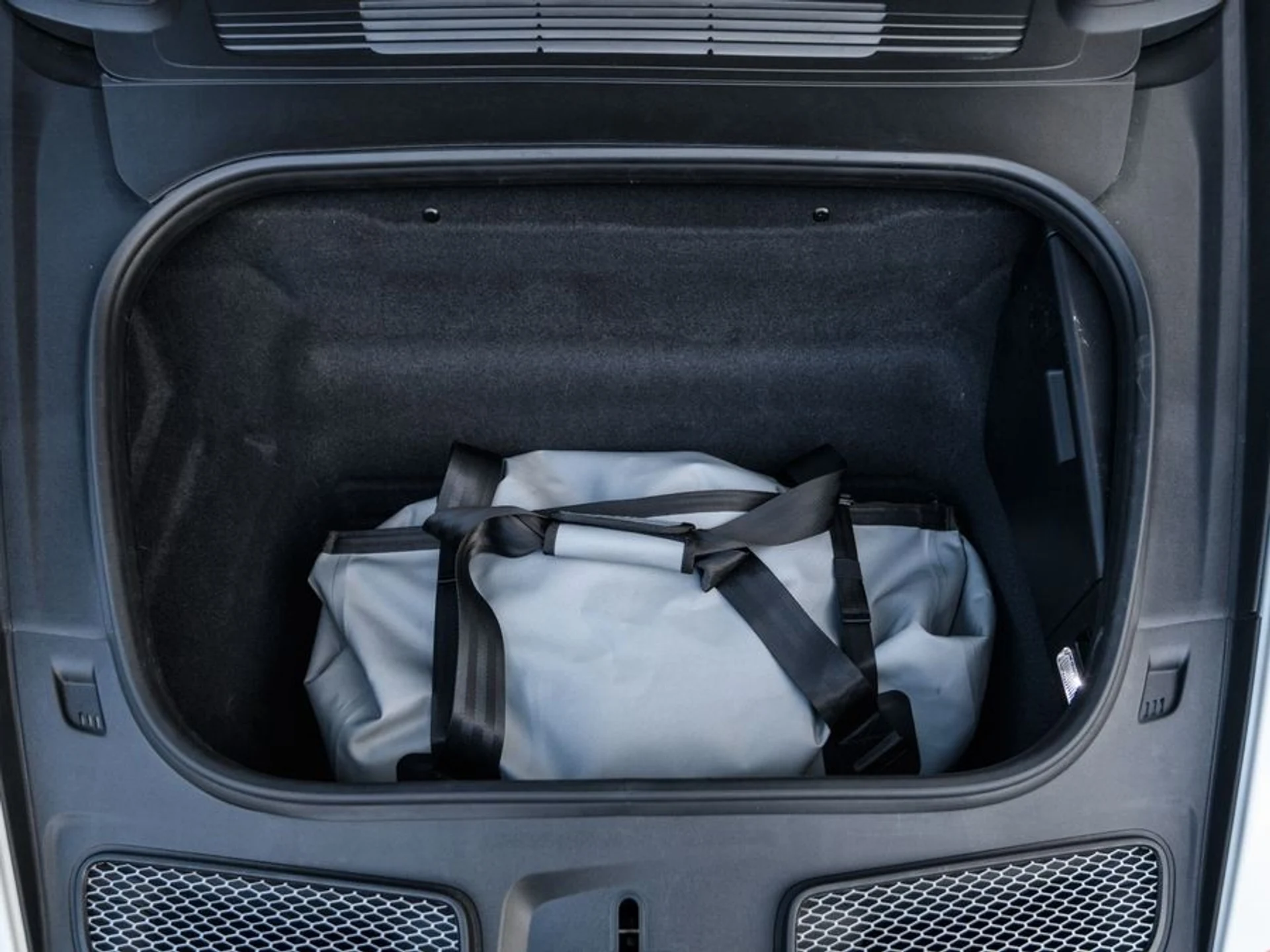 mph031_2191380451_3383d754_9f32_41fa_ab76_e35b0c178d51_65fdba91de