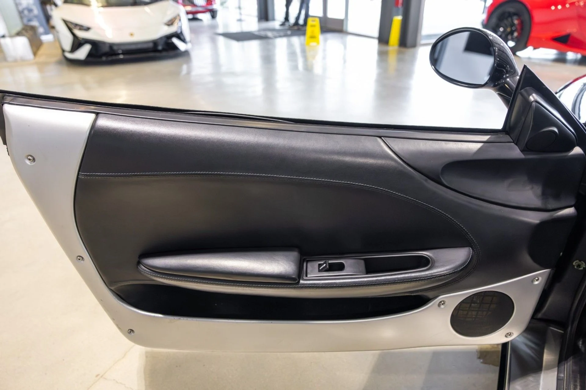 mph031_2195514590_Zg_93054eac83