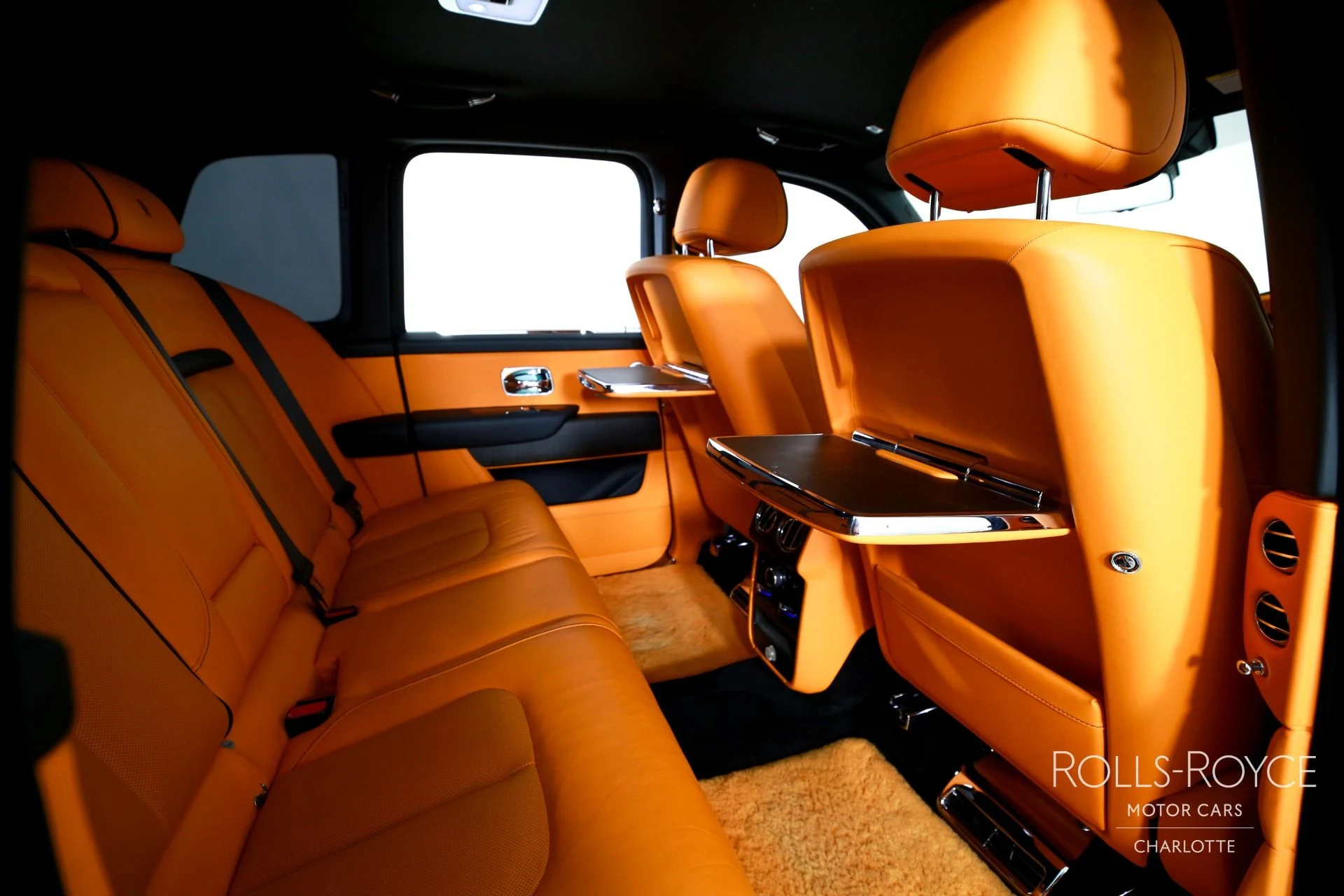 mph031_2198449443_Used_2022_Rolls_Royce_Cullinan_1773253709_9ccec467d3