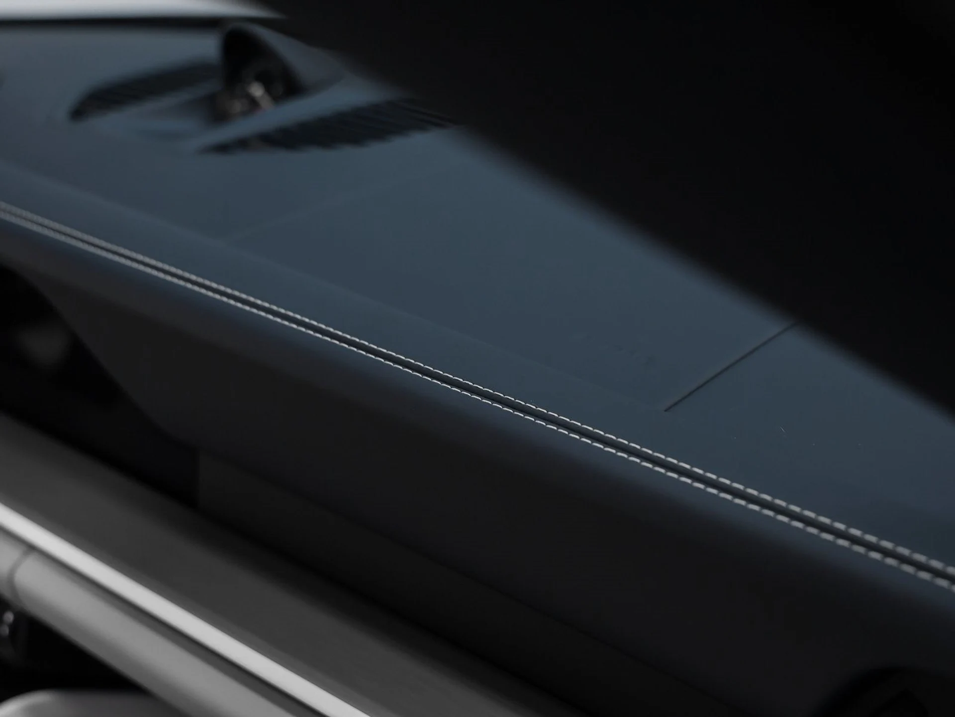 mph031_2202896097_32_5418d76314