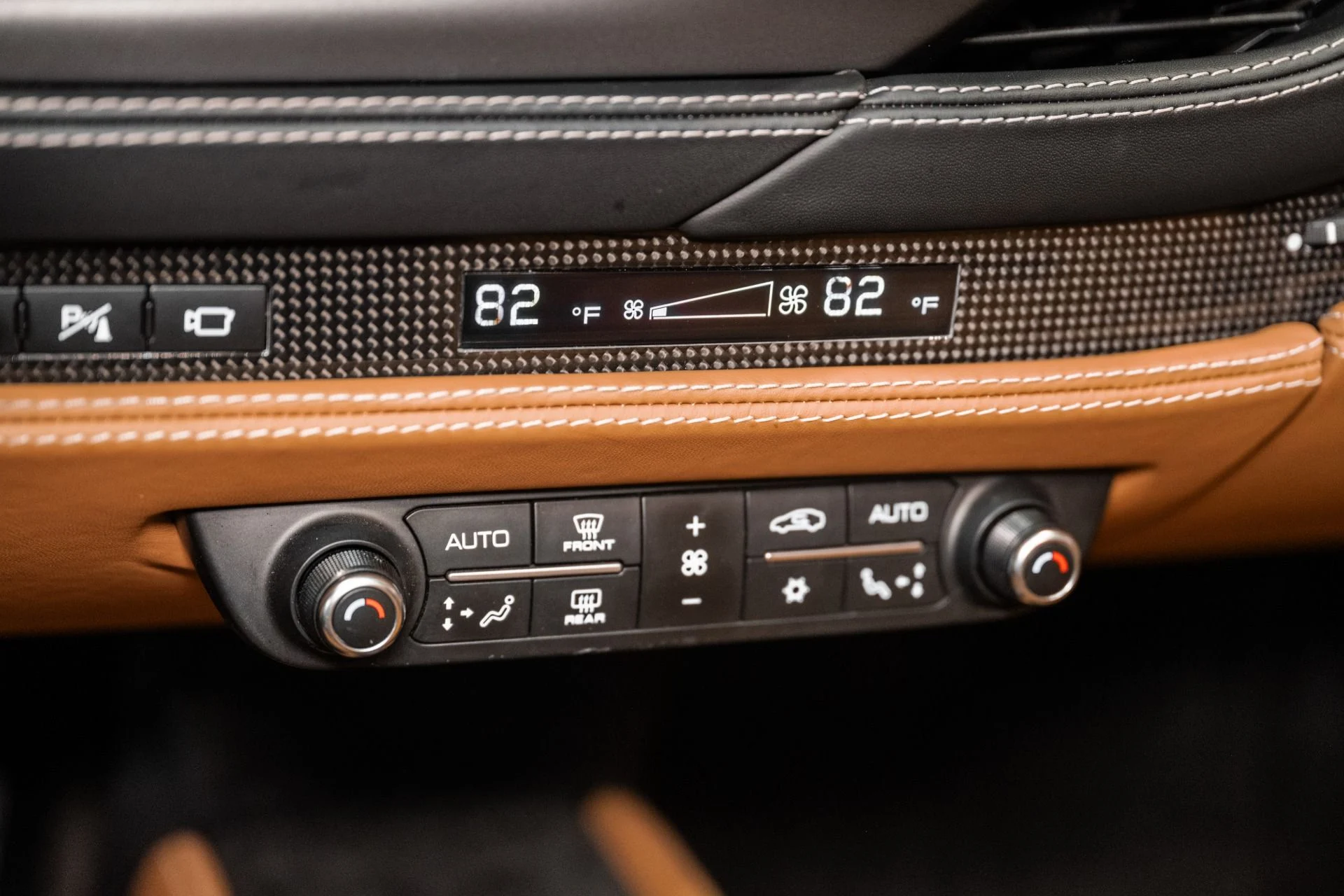 mph031_2205679406_Used_2023_Ferrari_F8_Spider_1771864682_05171ffdc0