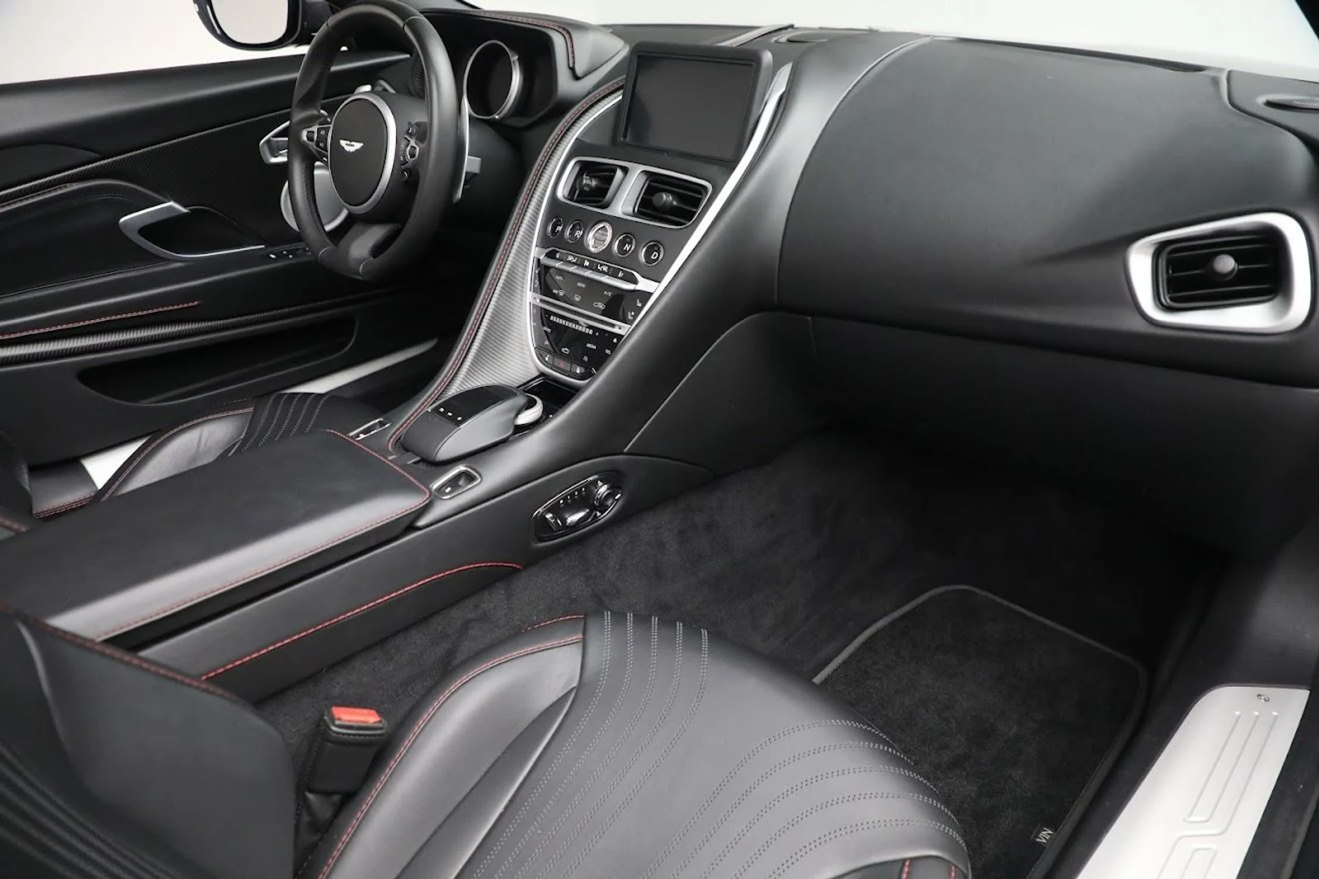 mph031_221365222_Used_2020_Aston_Martin_DB_11_Volante_Convertible_1682724491_e8656d3163