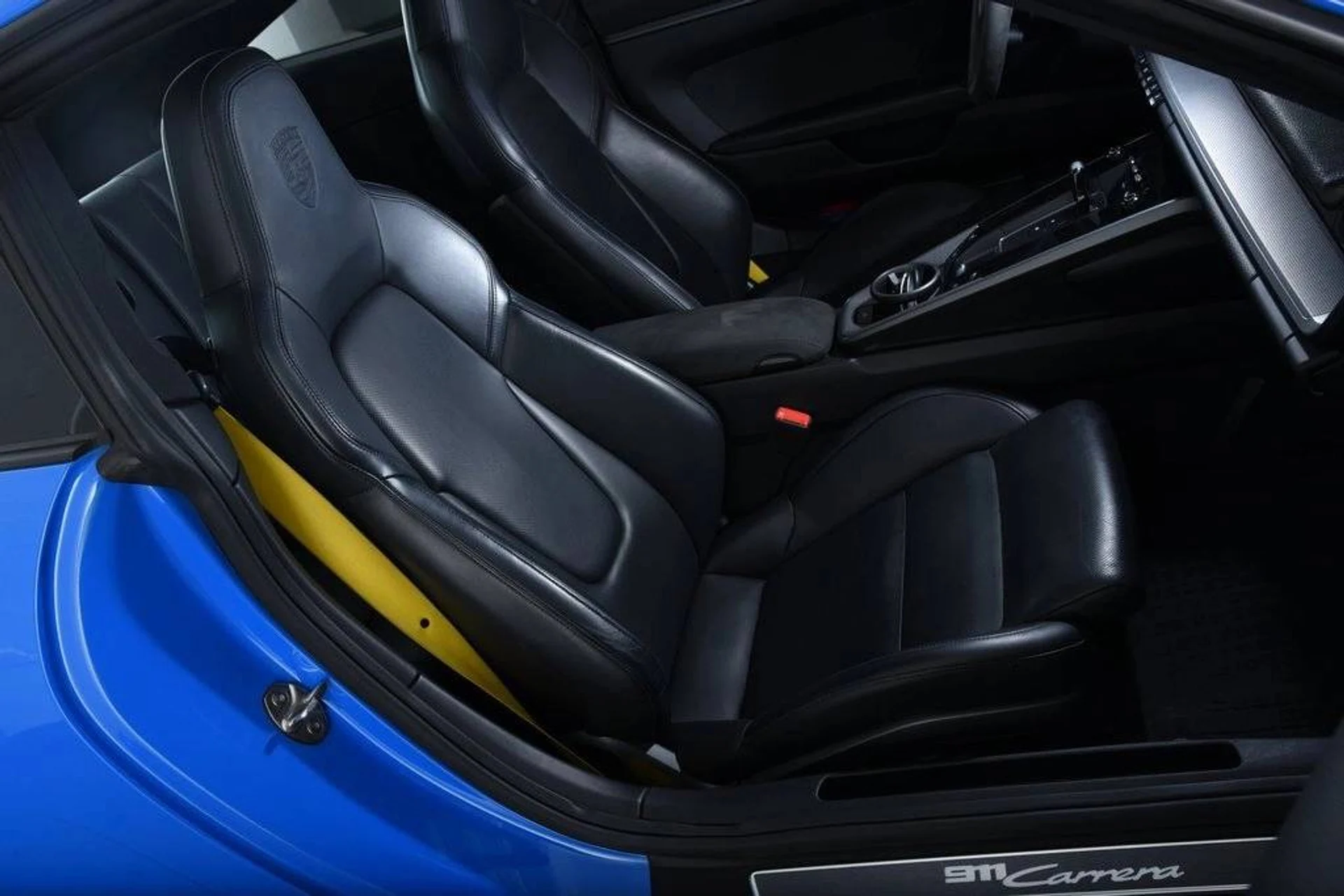 mph031_2214273715_f6805c3014d893bc396162e8493fa991x_d235b14820