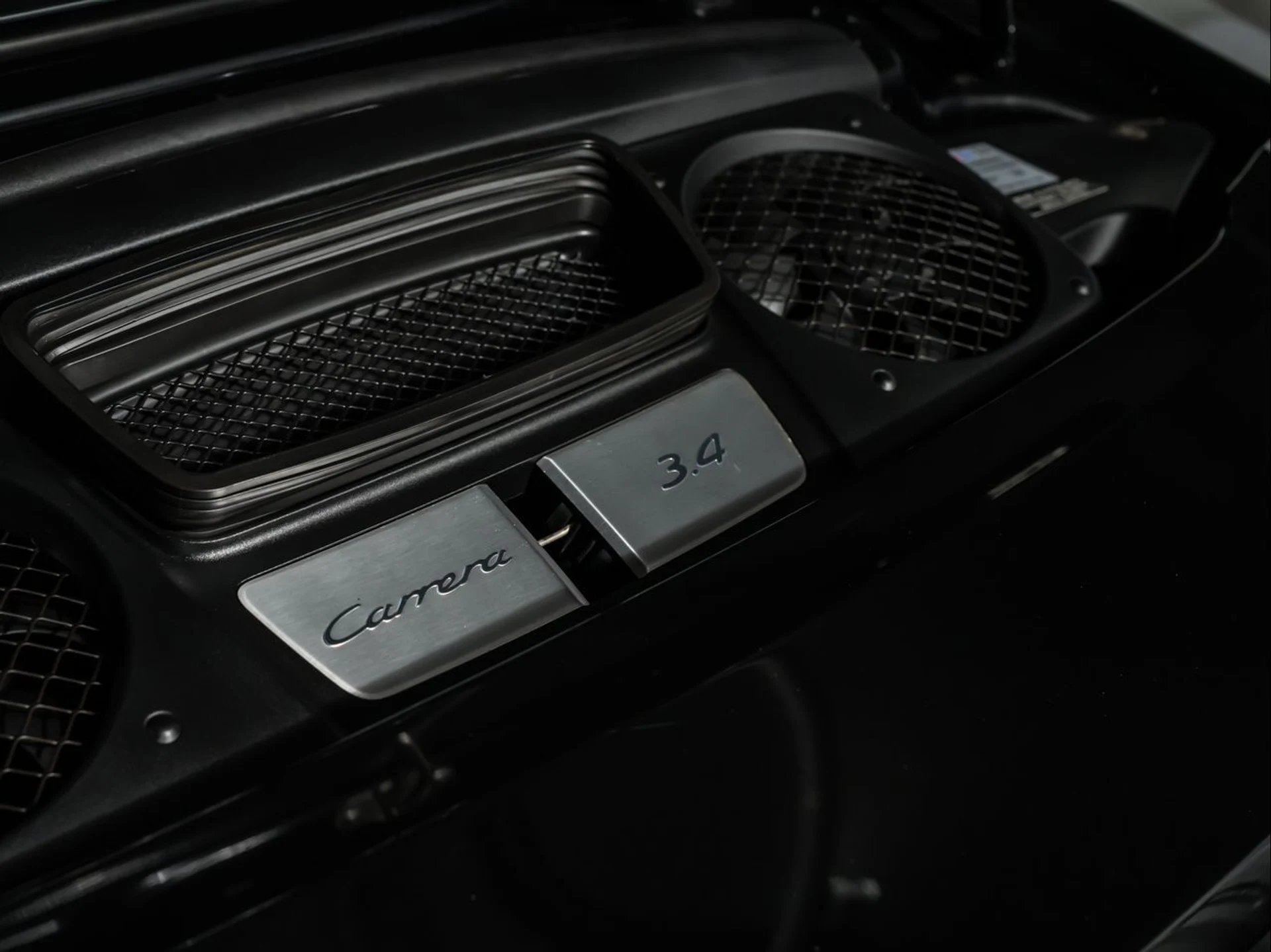 mph031_2240156478_d2a40fa4d0a3d93e526bf8c82129597b_2b27698024