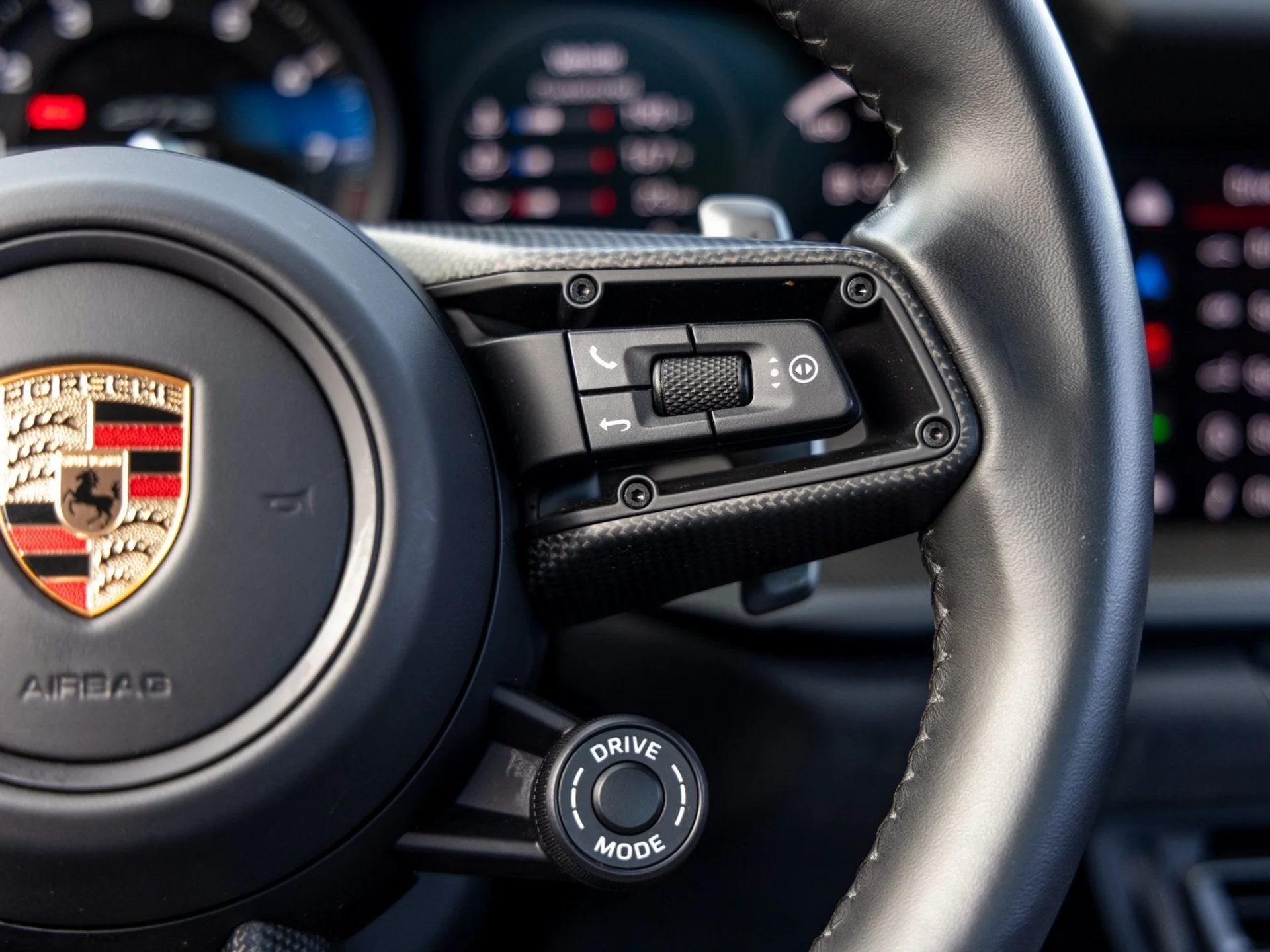 mph031_2241328864_32_106b243253