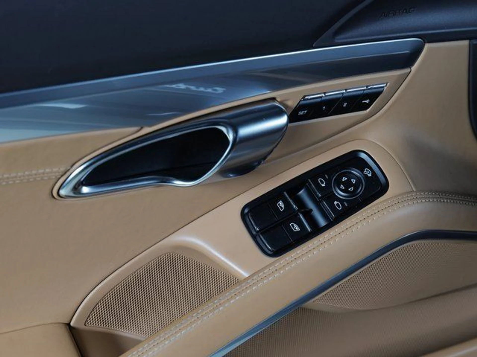 mph031_2244131209_3f1739724c75be83e4beaf79f83f3ddf_8f9c4a5ade