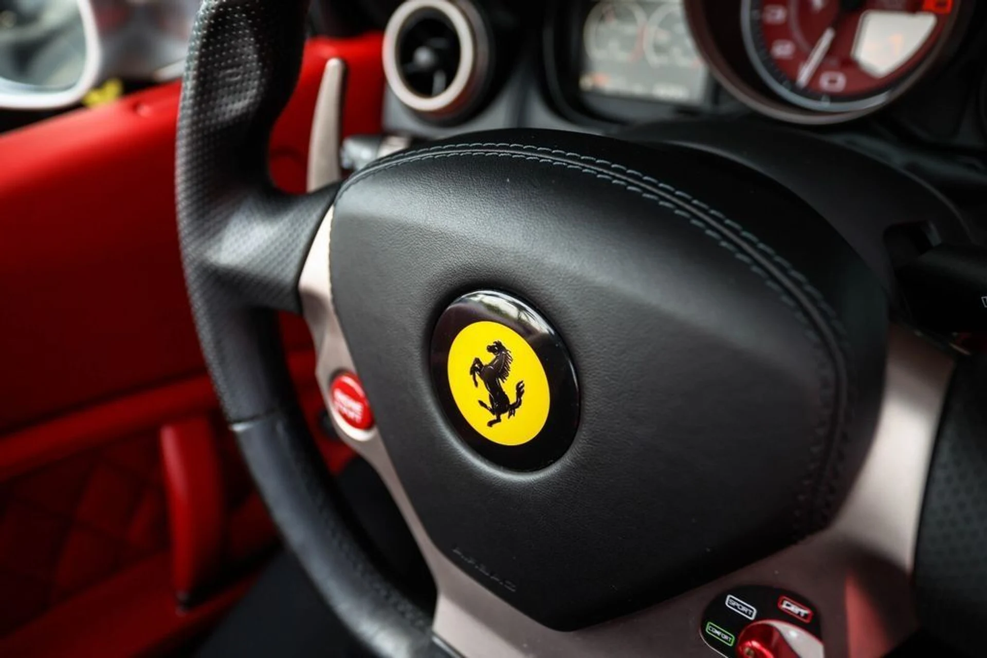 mph031_2245619498_85e8204f3775137037358161564fdc16_4278dbd694