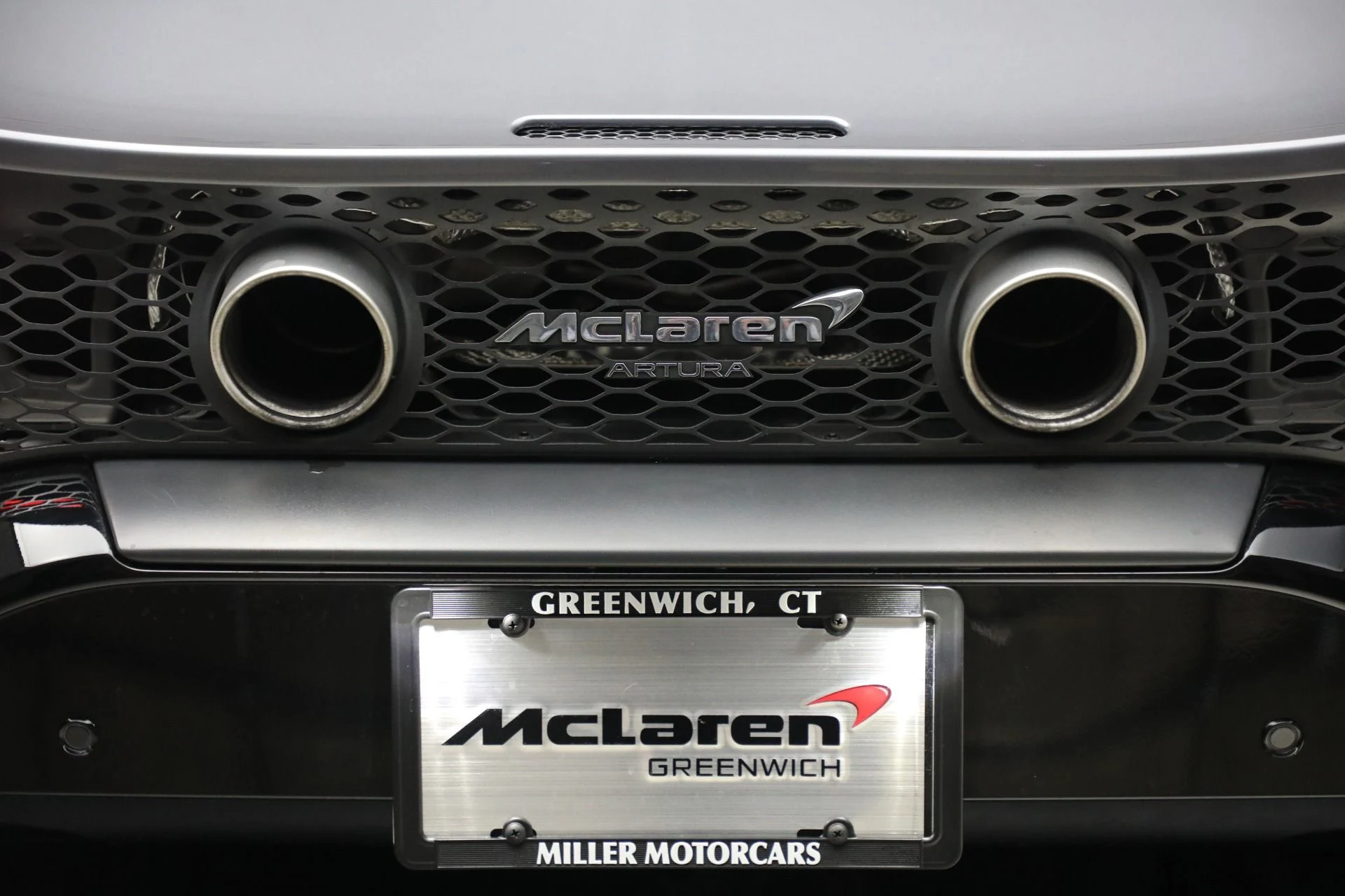 mph031_2255633950_Used_2024_Mc_Laren_Artura_Vision_2c9119e0ed