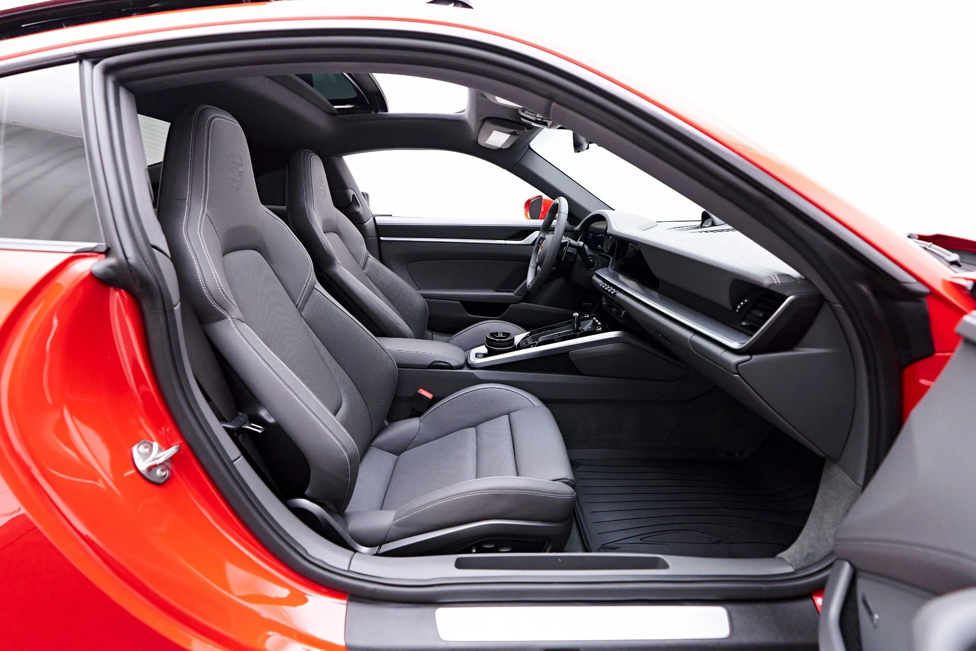 mph031_2257651494_Used_2020_Porsche_911_Carrera_4_S_1750269009_ff30f6abd3