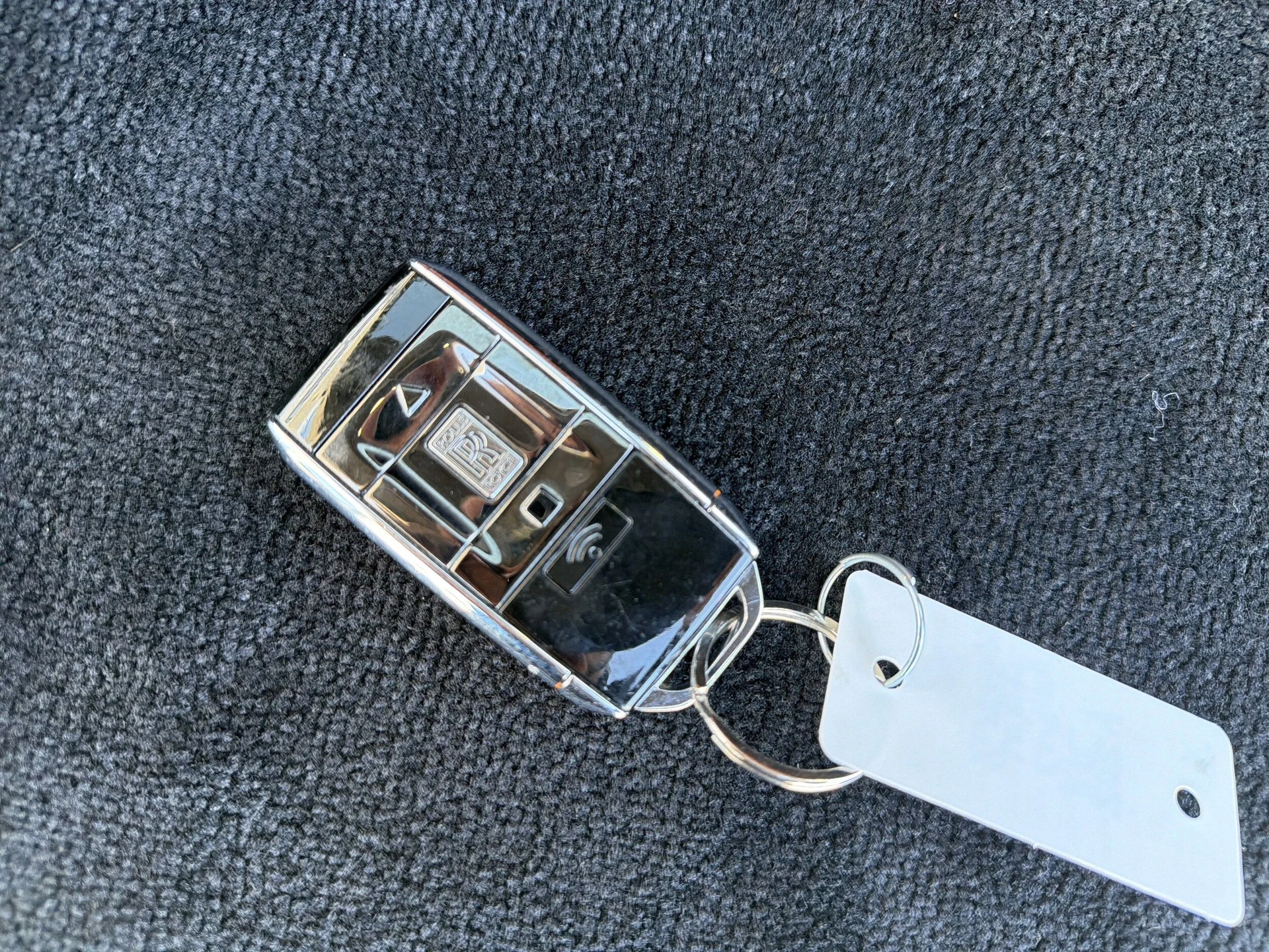 mph031_2260679413_7133288db62c446ccd36fabf399f1f14x_2decc789be