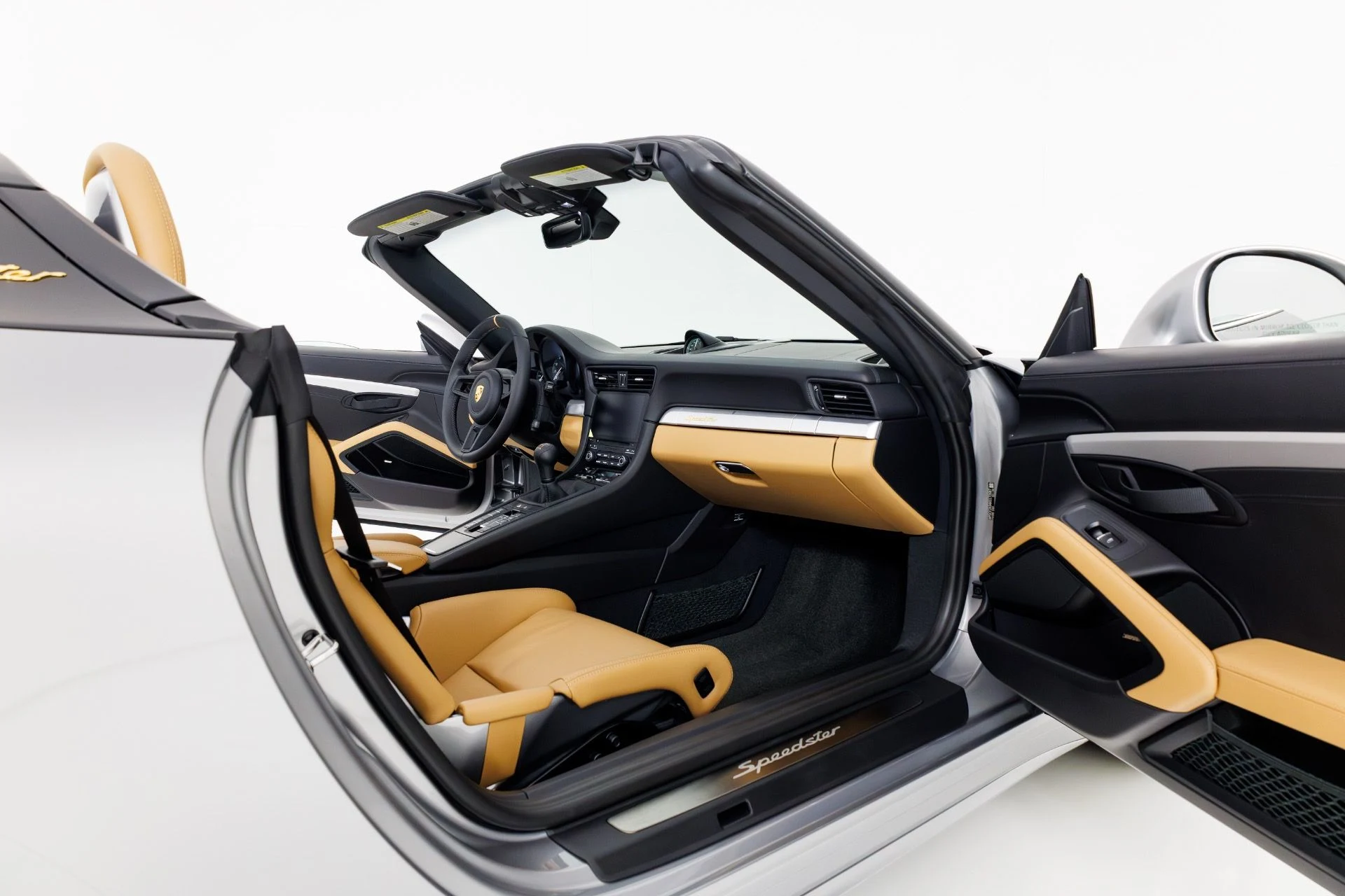 mph031_2261688372_Used_2019_Porsche_911_Speedster_1770313315_a1f94880ed