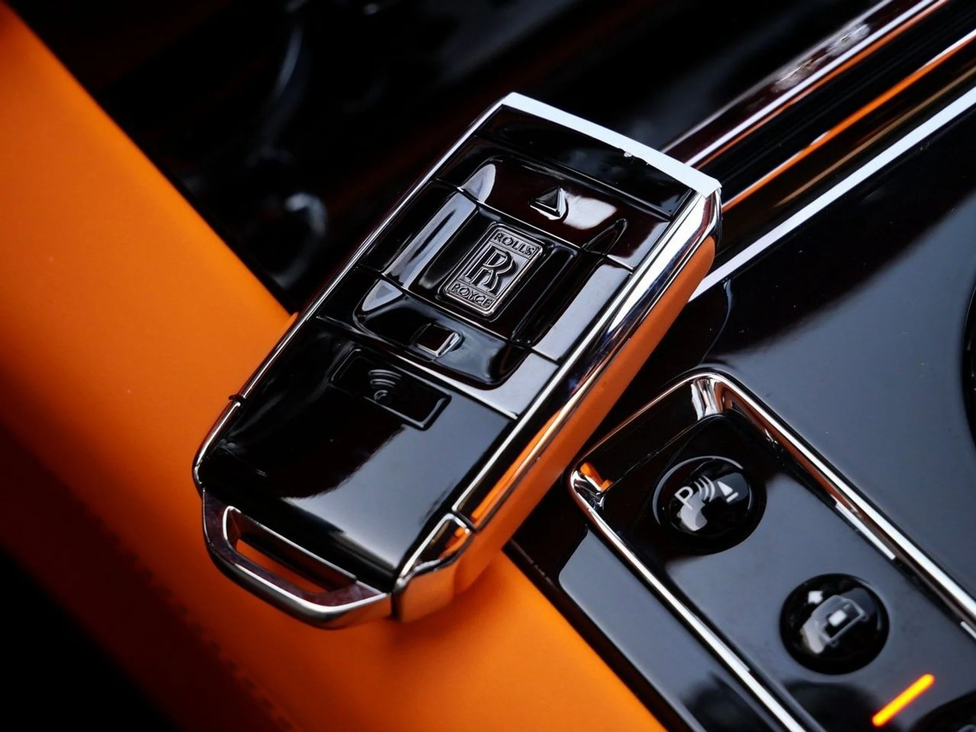 mph031_2266708371_e25f435f317e405fb10c448e504f5151x_3a57351844