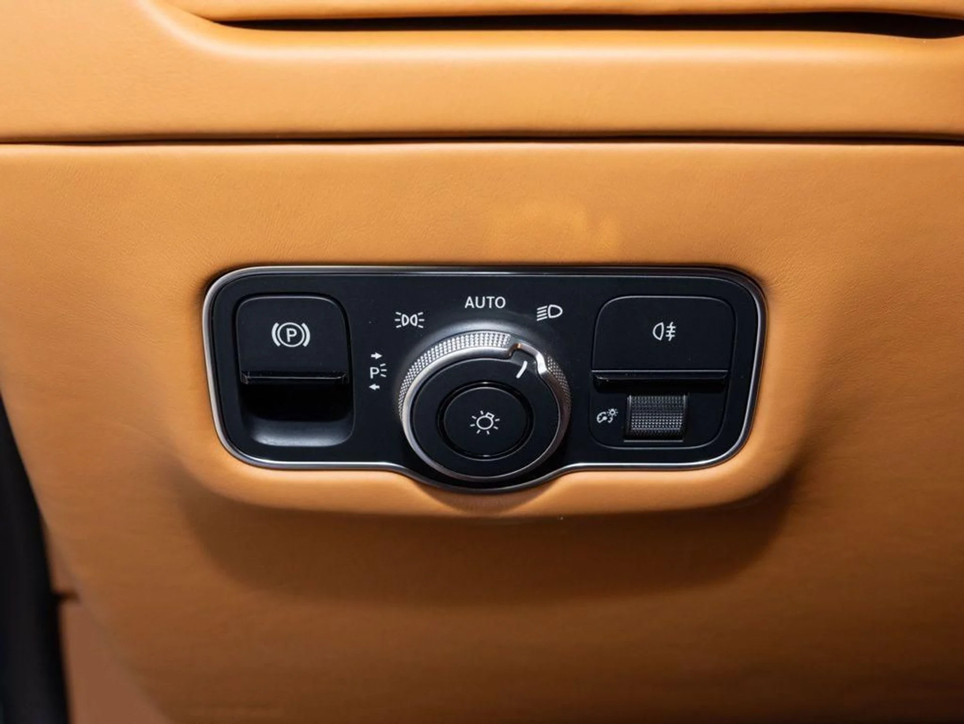 mph031_2277549797_490082365_697394ffa0290c7e6cdf6077_51be297576