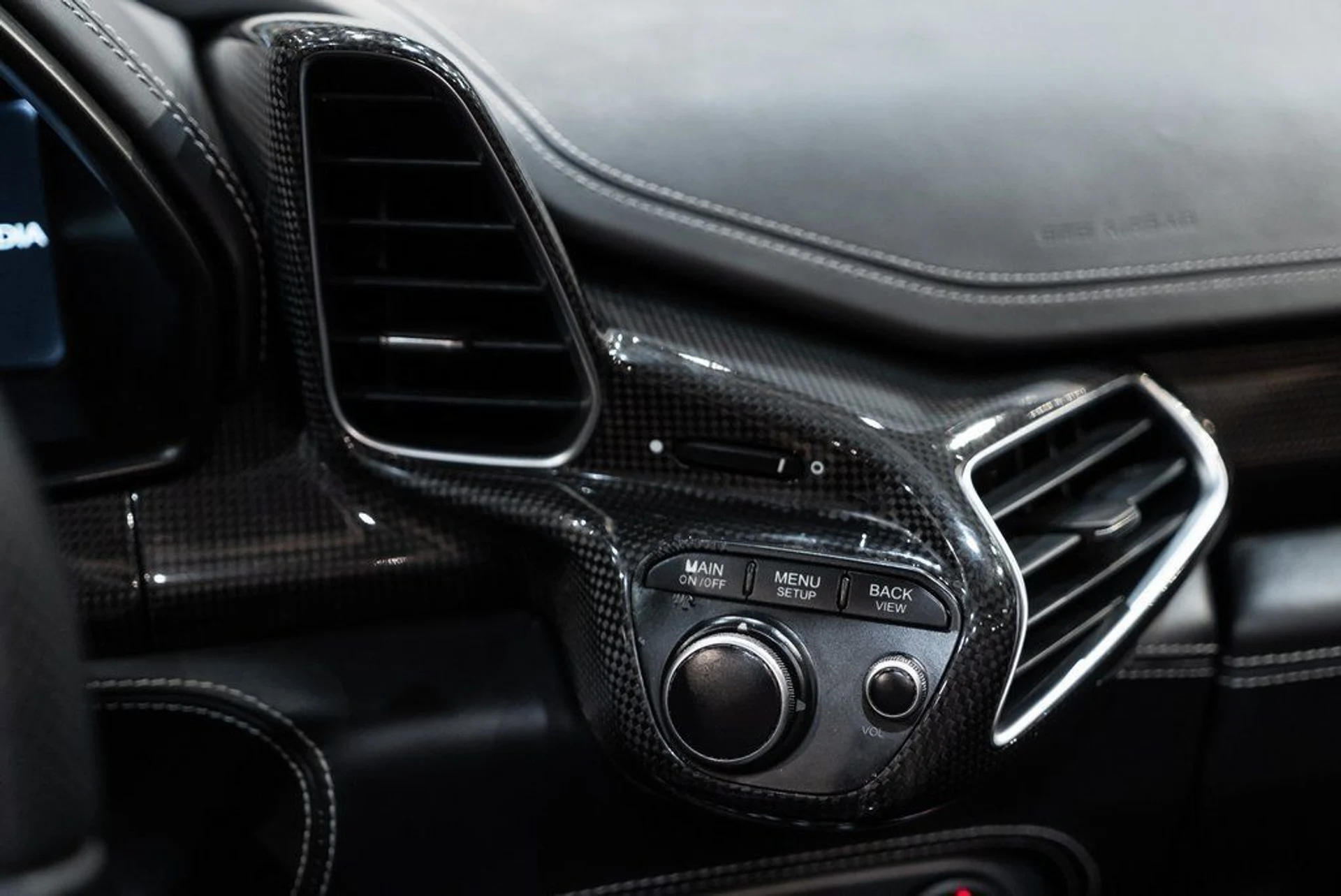 mph031_2301629921_5fe63a090d4ea27288f96dc7e28f21e3_4487390fb2