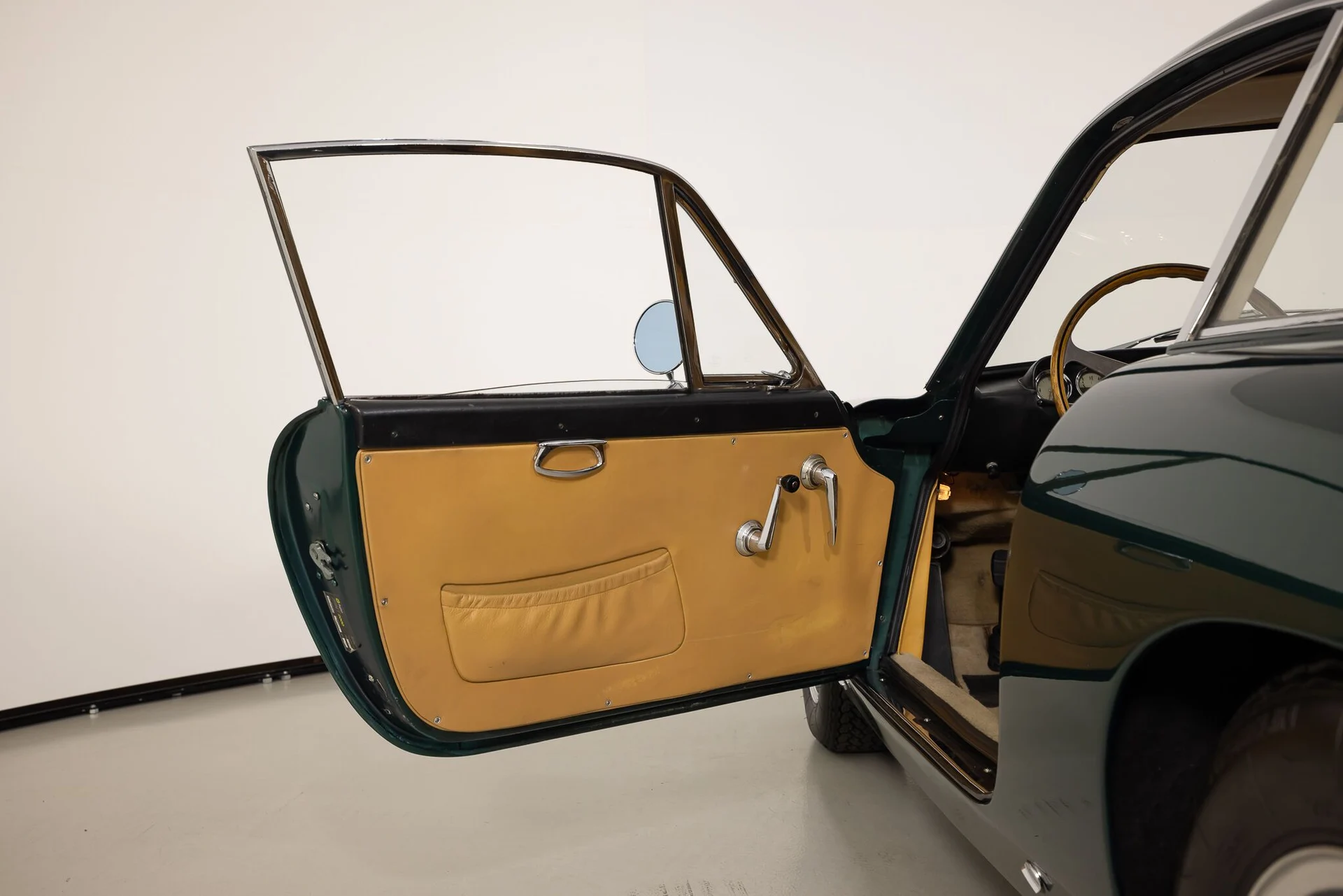 mph031_2306308912_24b9449dbb4aeed5ff9caeb96793b009_5e6b0bd47a