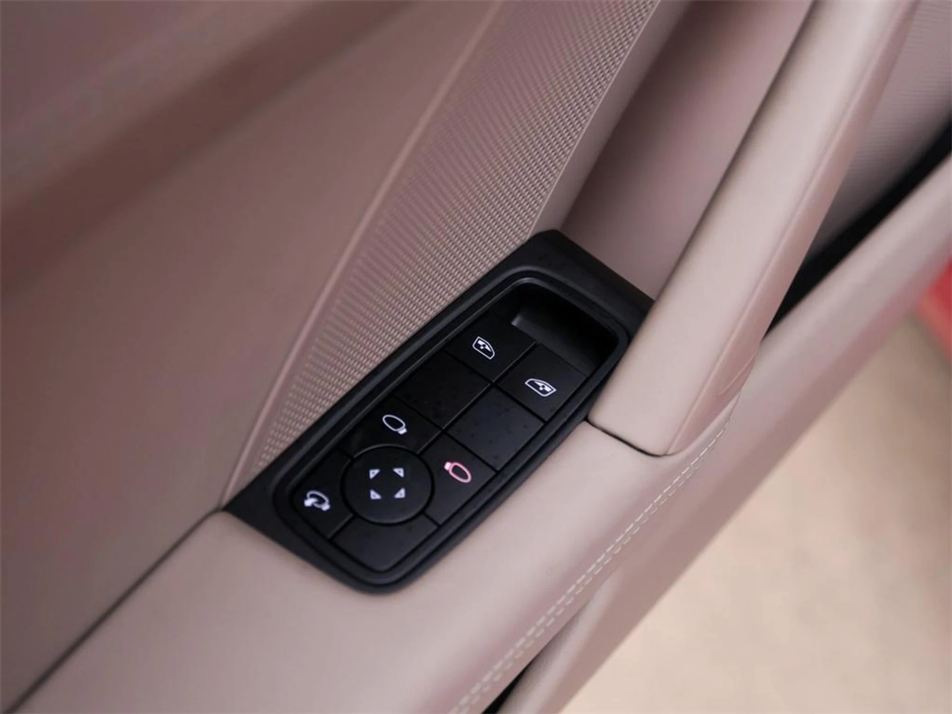 mph031_2316542033_3_E_27expf0_Sl_R_Yf_Kdek_R0q4j_L4_c0bb48fdb4