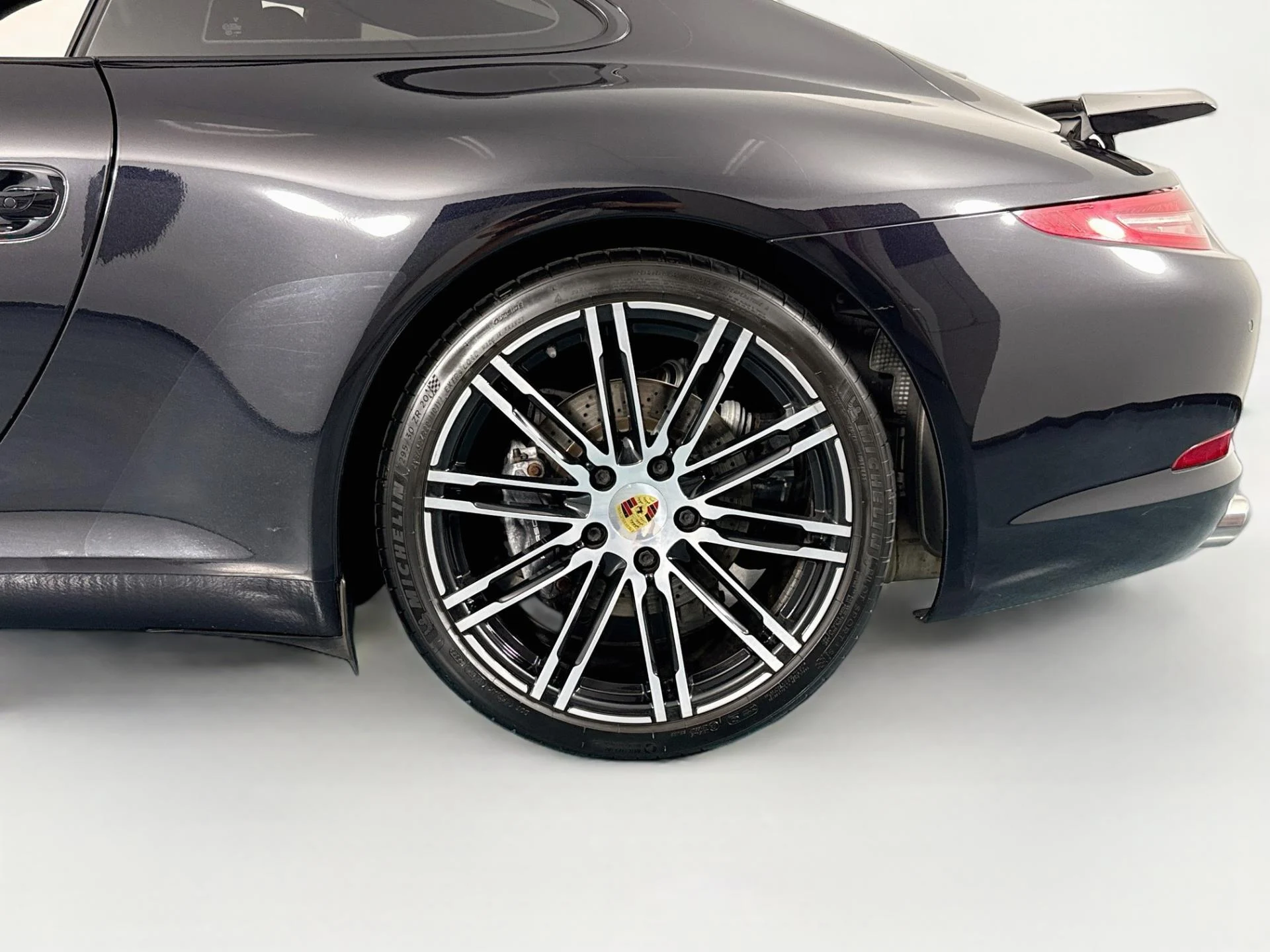 mph031_2329670353_Used_2016_Porsche_911_Carrera_Black_Edition_1791478366_af6816fc0c