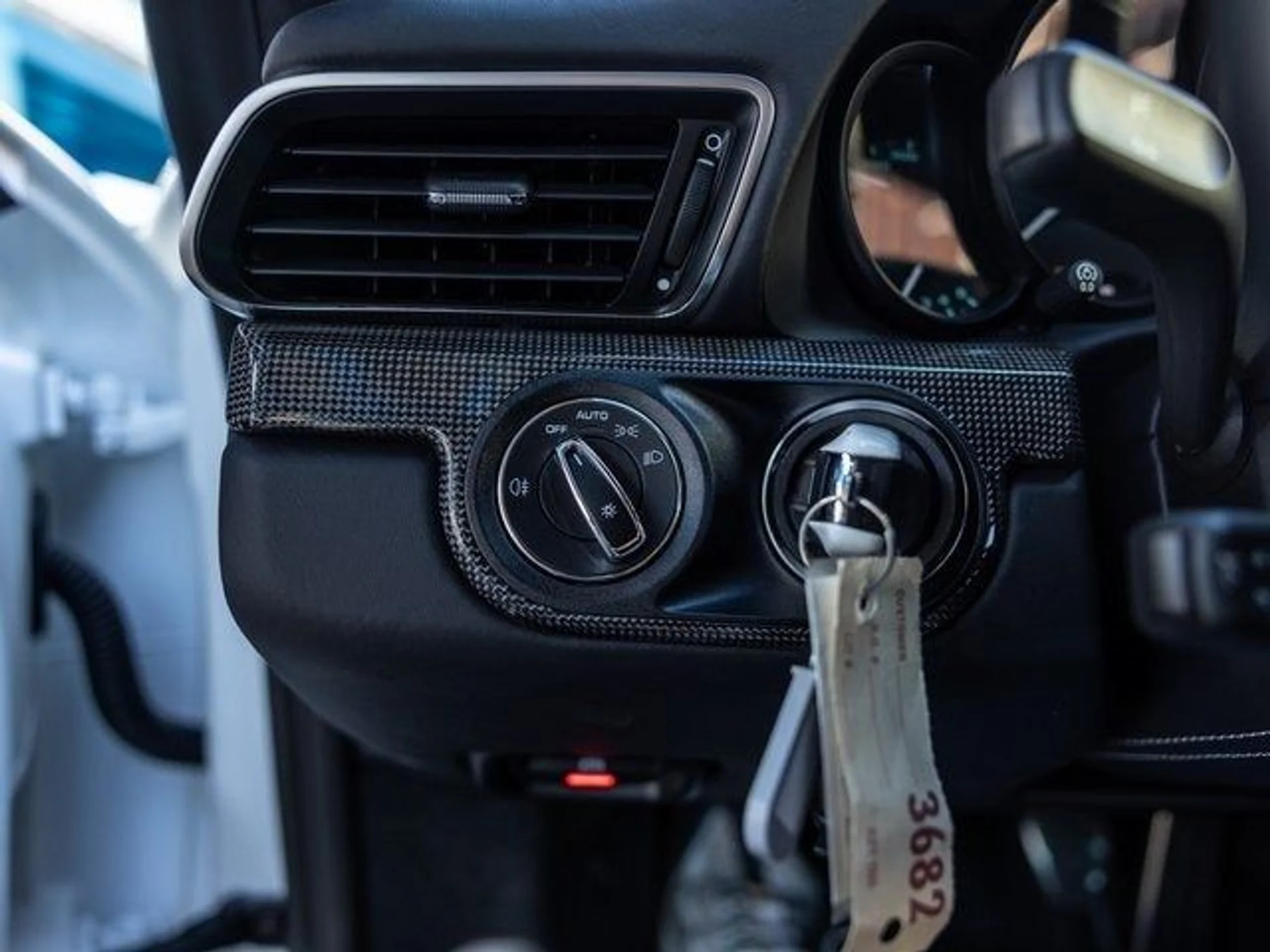 mph031_2332926534_32_9d35b72411