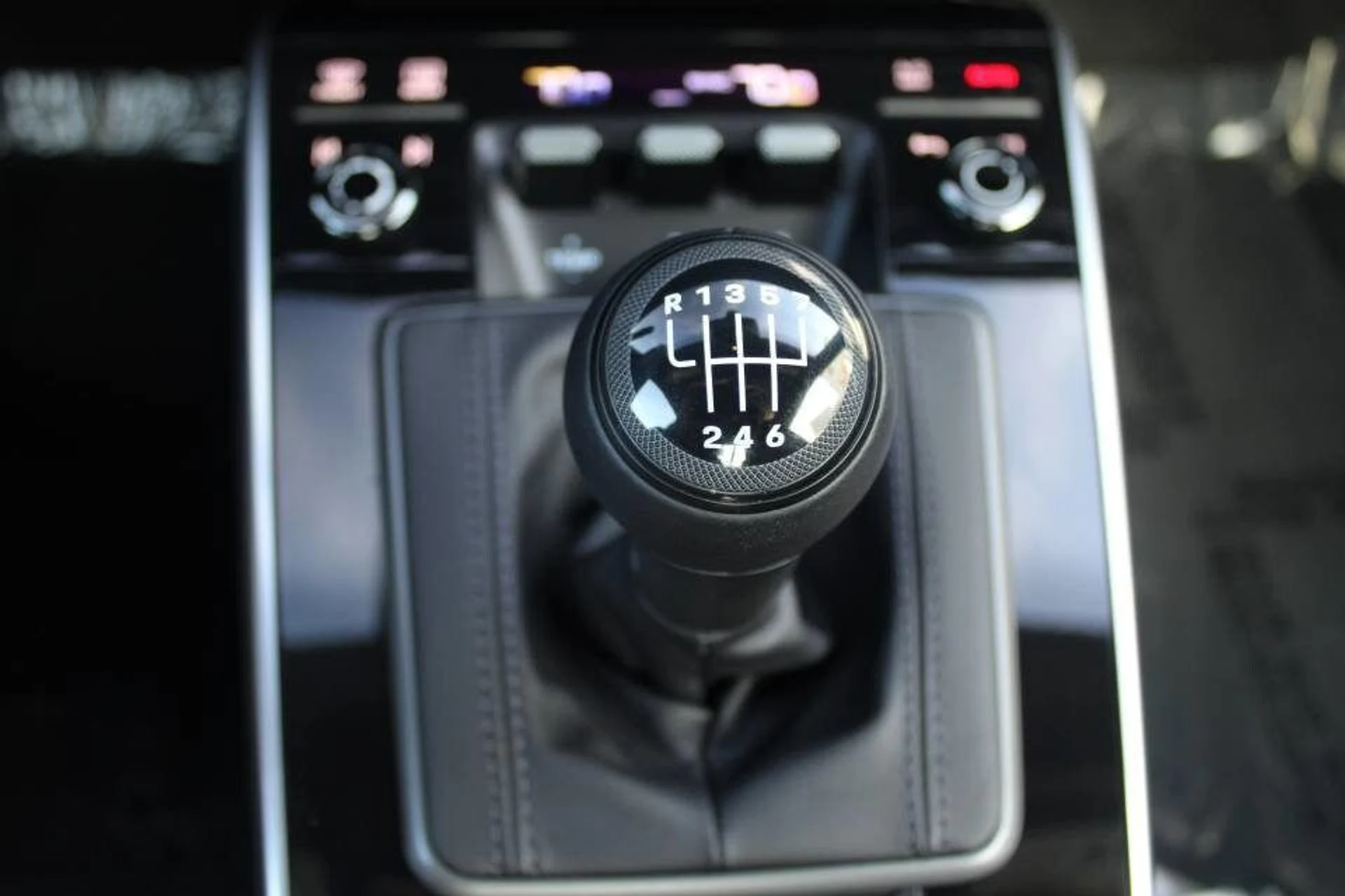 mph031_2335416181_90cead6555c31934f821f7c6cde4e1e7x_bb758a33a1