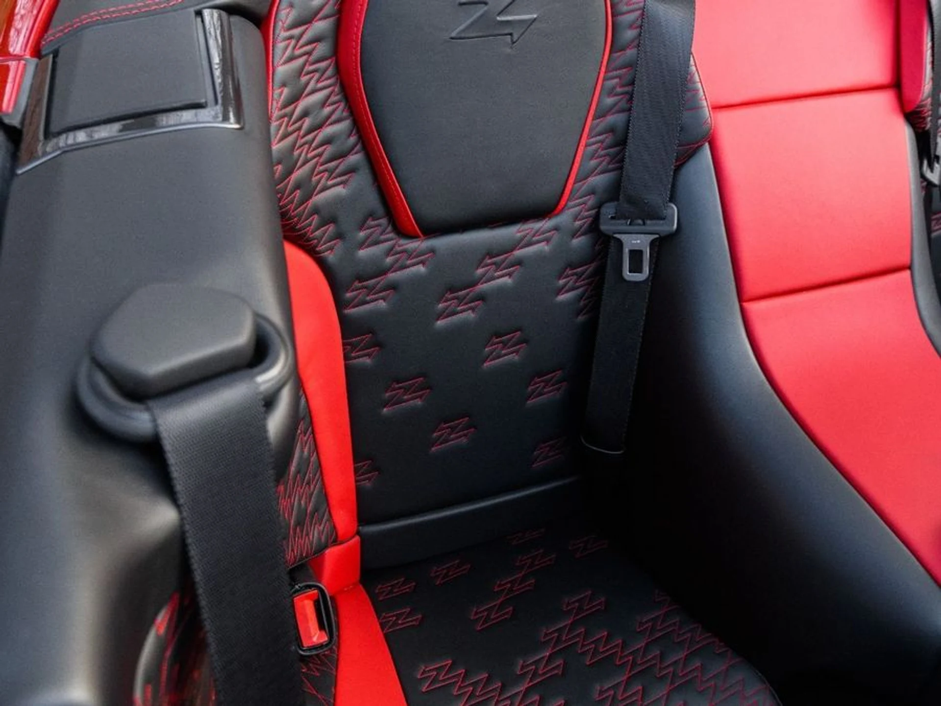 mph031_2335479476_90591c97_46d9_4d9f_8d11_b7025ddd6fc4_a572d86d91