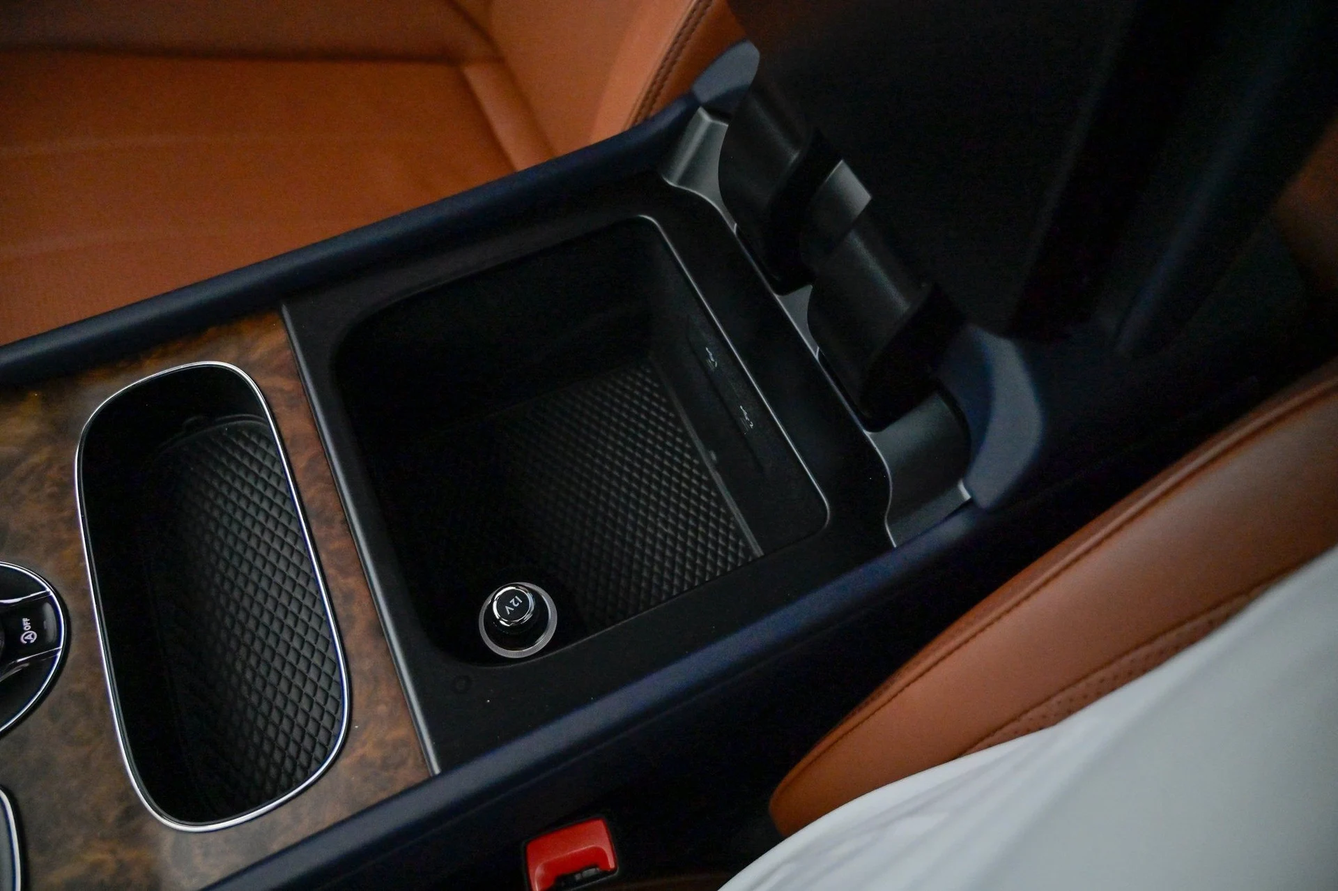 mph031_2337044845_d28d619ec9fb417ea013dd54ac214f3c_0f052e3b13