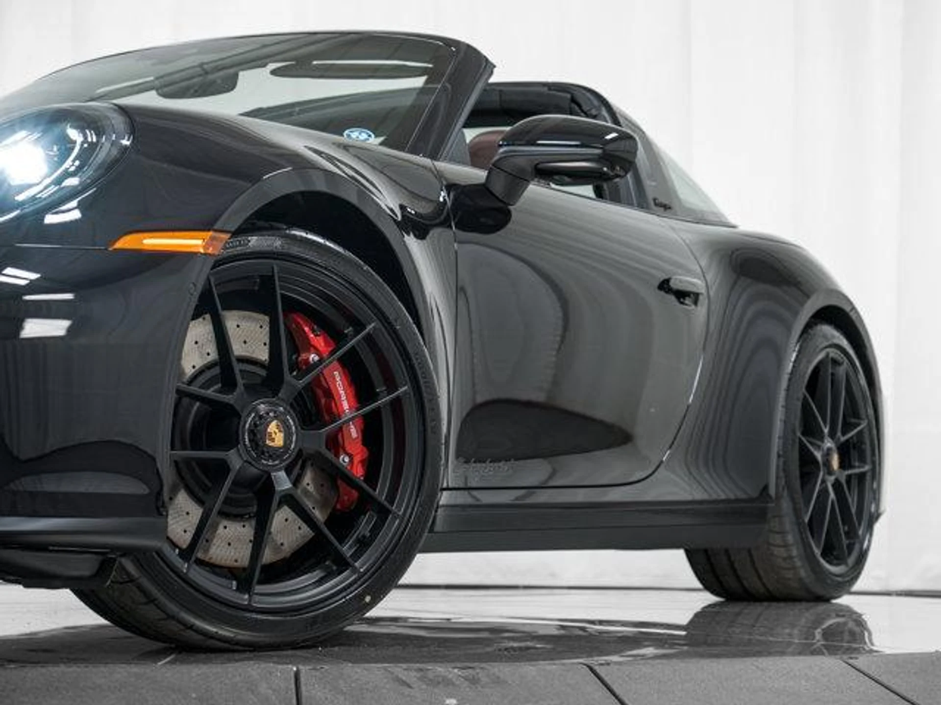 mph031_2342091612_f_Qe_Liyii_KRC_Qa0c_An_L9_VH_4_P_Xnj_M_eac32f199c