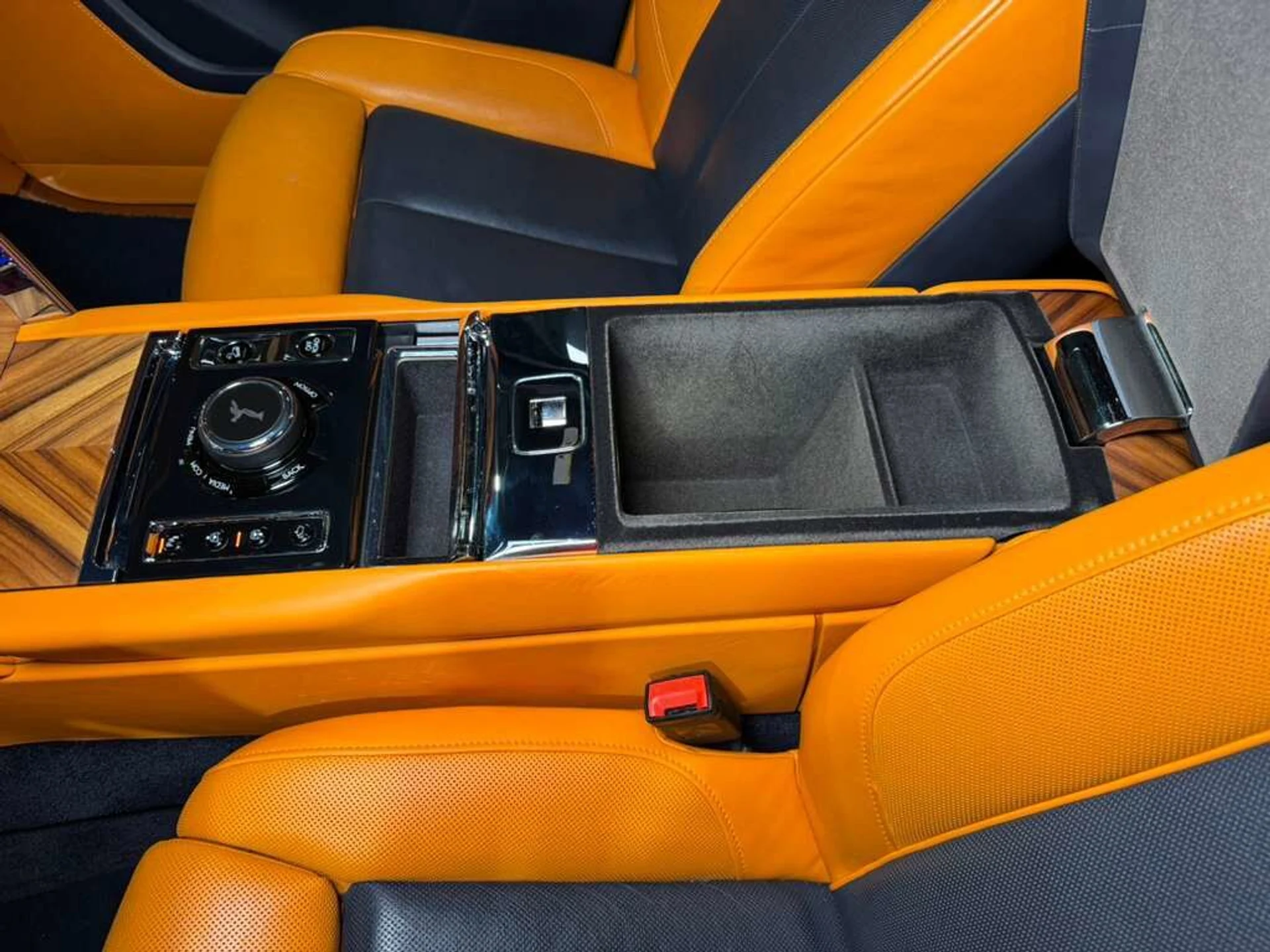 mph031_2346196266_b101fb7ea433ba5b897dbb679957d160_b9a767f78c