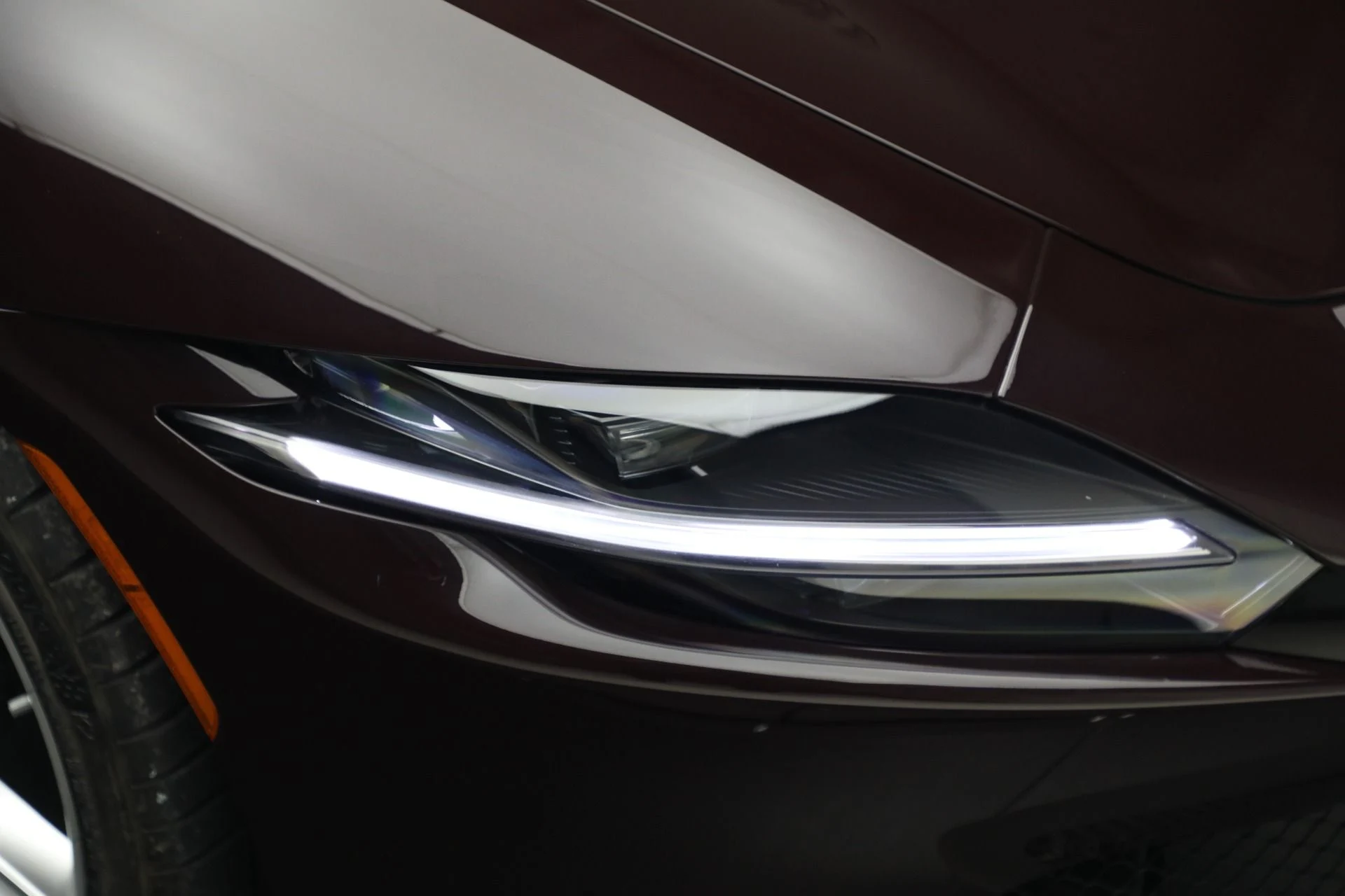 mph031_2346338832_Used_2023_Ferrari_Roma_1767375733_f430ee77cc