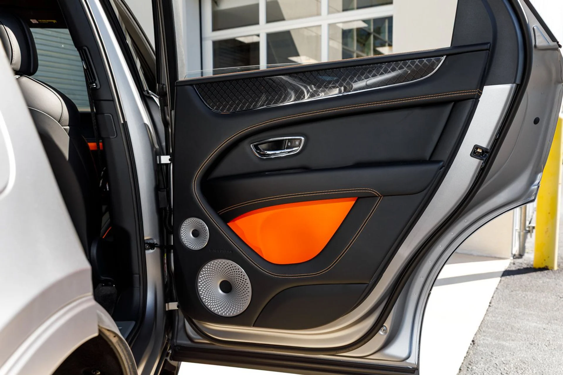 mph031_2346679381_8a2bc98c5475b780645122900e9a2fd4x_26030d4413