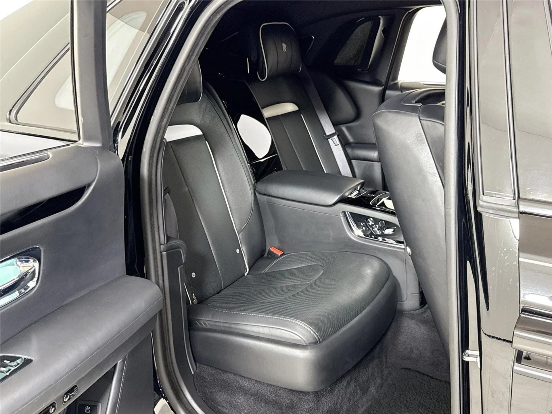 mph031_2348373151_9a64dcf41255ca847a292b1a19553f79_184fac2341