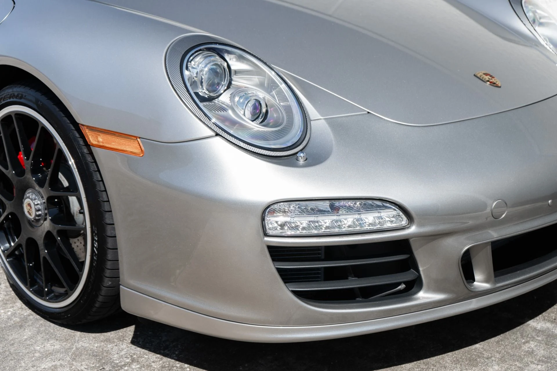 mph031_2367971490_Used_2012_Porsche_911_Carrera_4_GTS_1774273980_f088c856cd