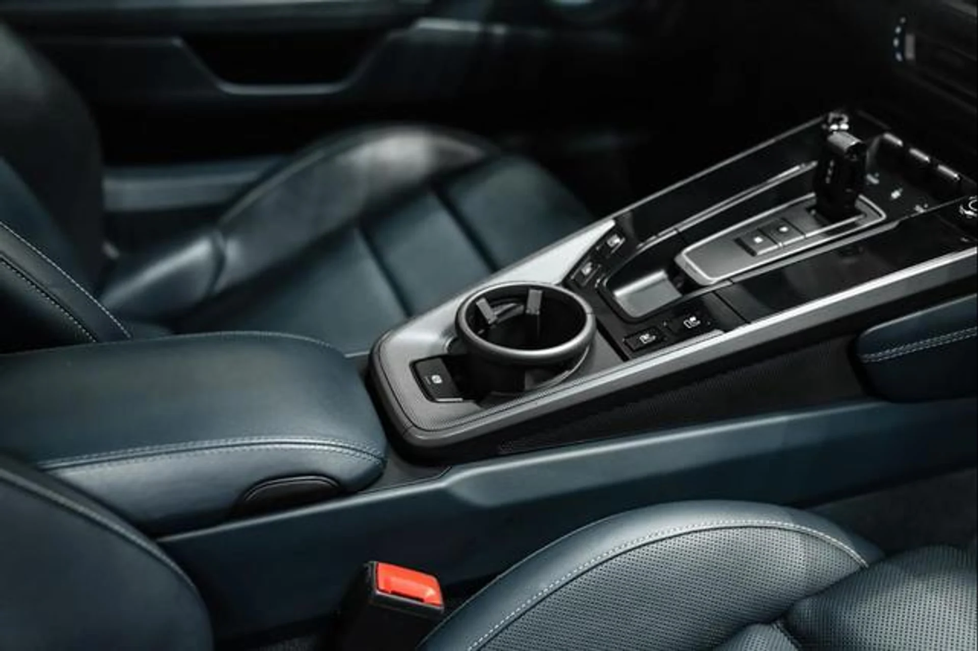 mph031_2369227012_P9uu_Z29_E_Hd2db_LB_Pz_M7_R0zazn_HQ_26712eca56