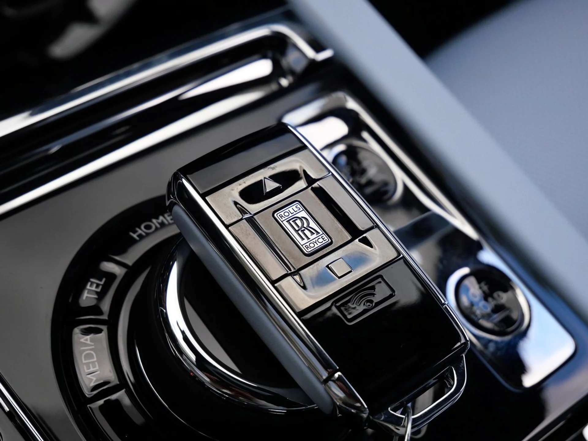 mph031_2375383586_90afc733b21da5e356b836423a081dc7x_ee70cc309c