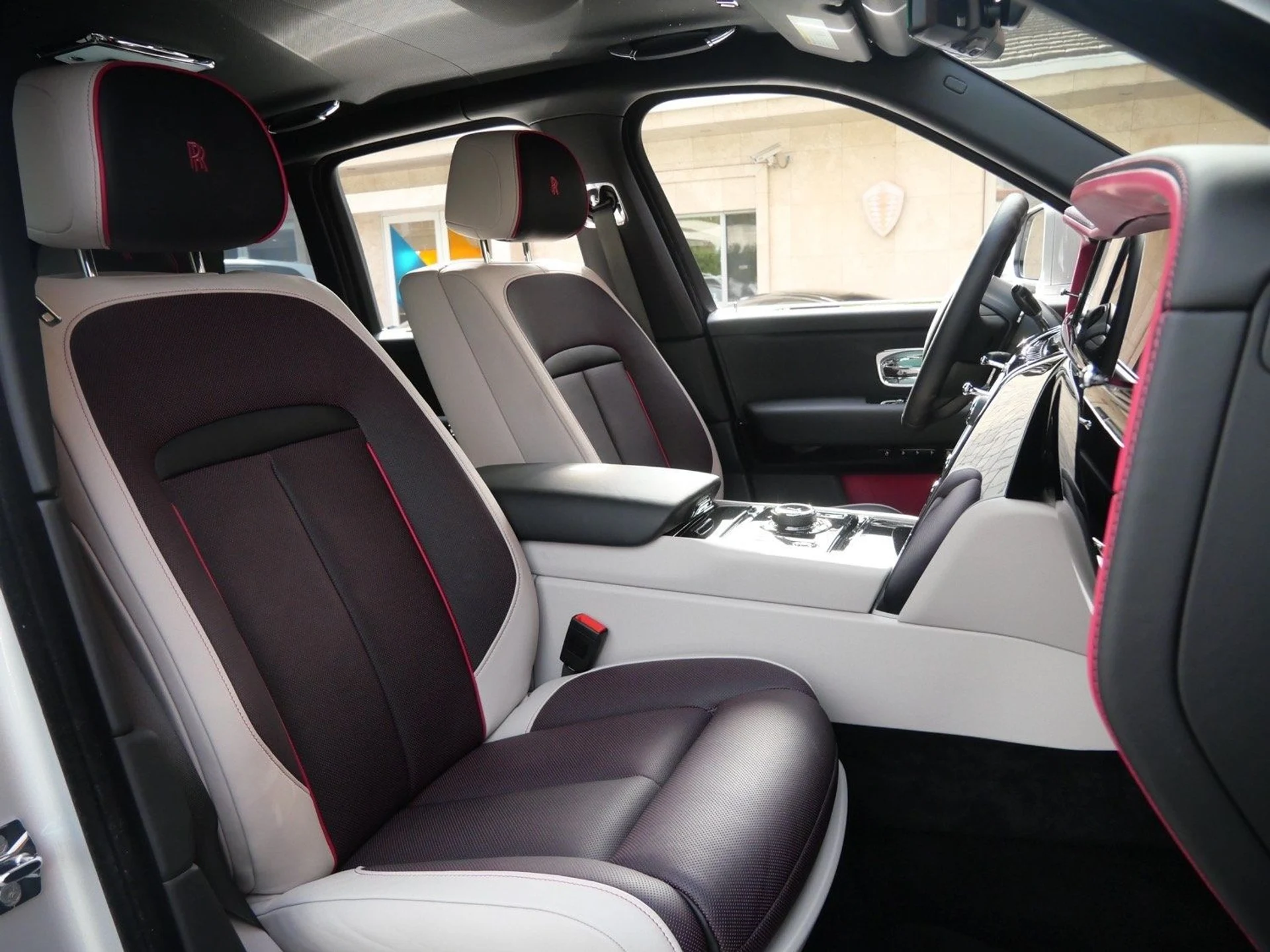 mph031_2375828262_2feca1cb47c20174db19026bbdf1926ex_47de227304