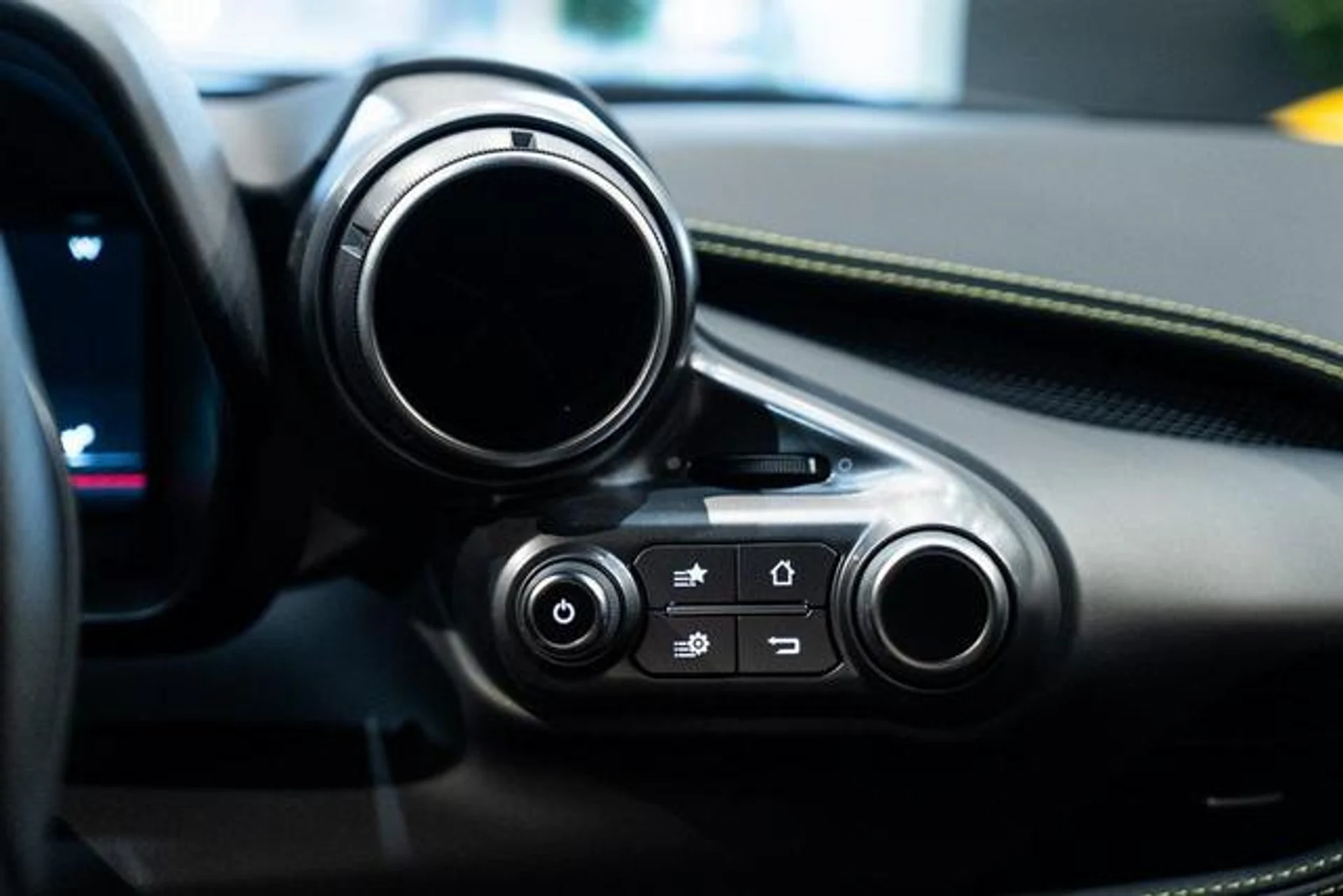 mph031_2376624014_ik_J_khrn_Bnma_O3u_Af7_HNDZE_Nb_Ic_a40b1f9e92