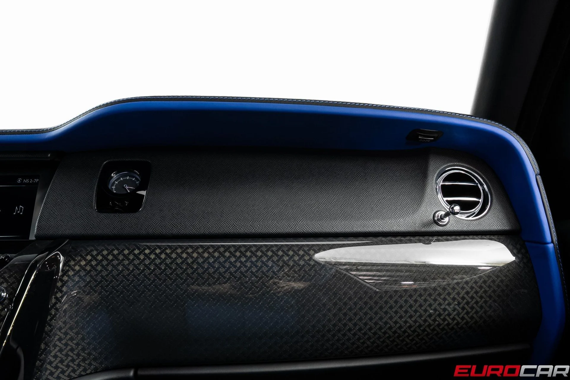 mph031_2380763401_image_32_a6c40ef814