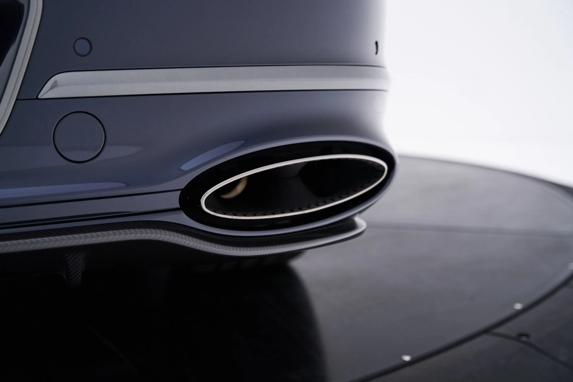 mph031_238843774_Used_2025_Bentley_Flying_Spur_Speed_1793037832_56b2a255a6