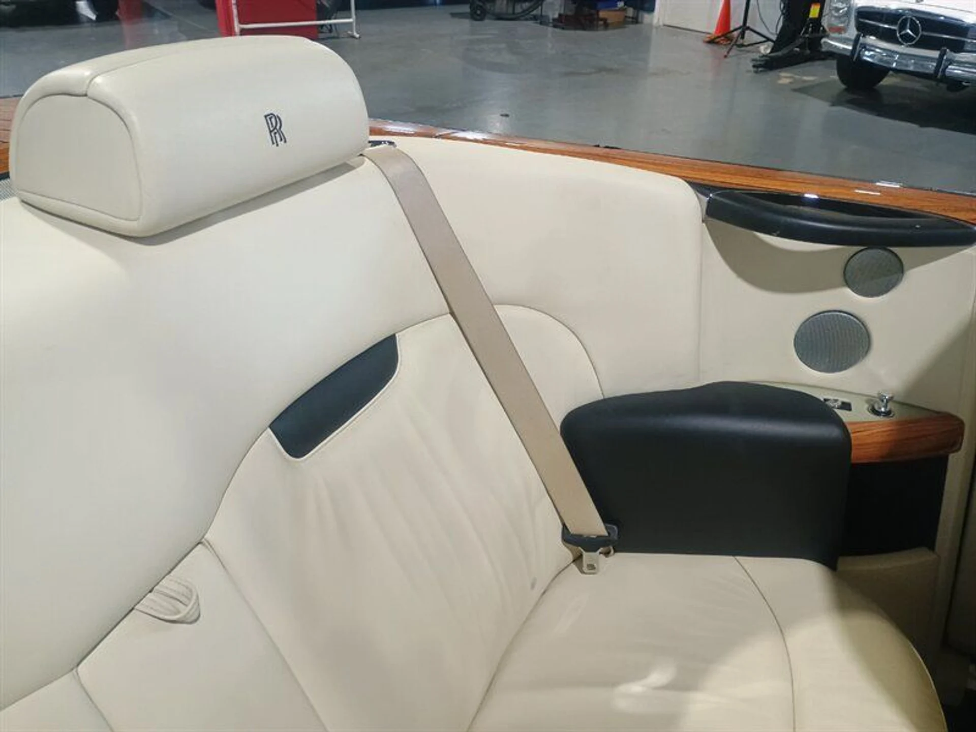 mph031_2388732642_bf8bf78d7c_800_7e92d9e70f