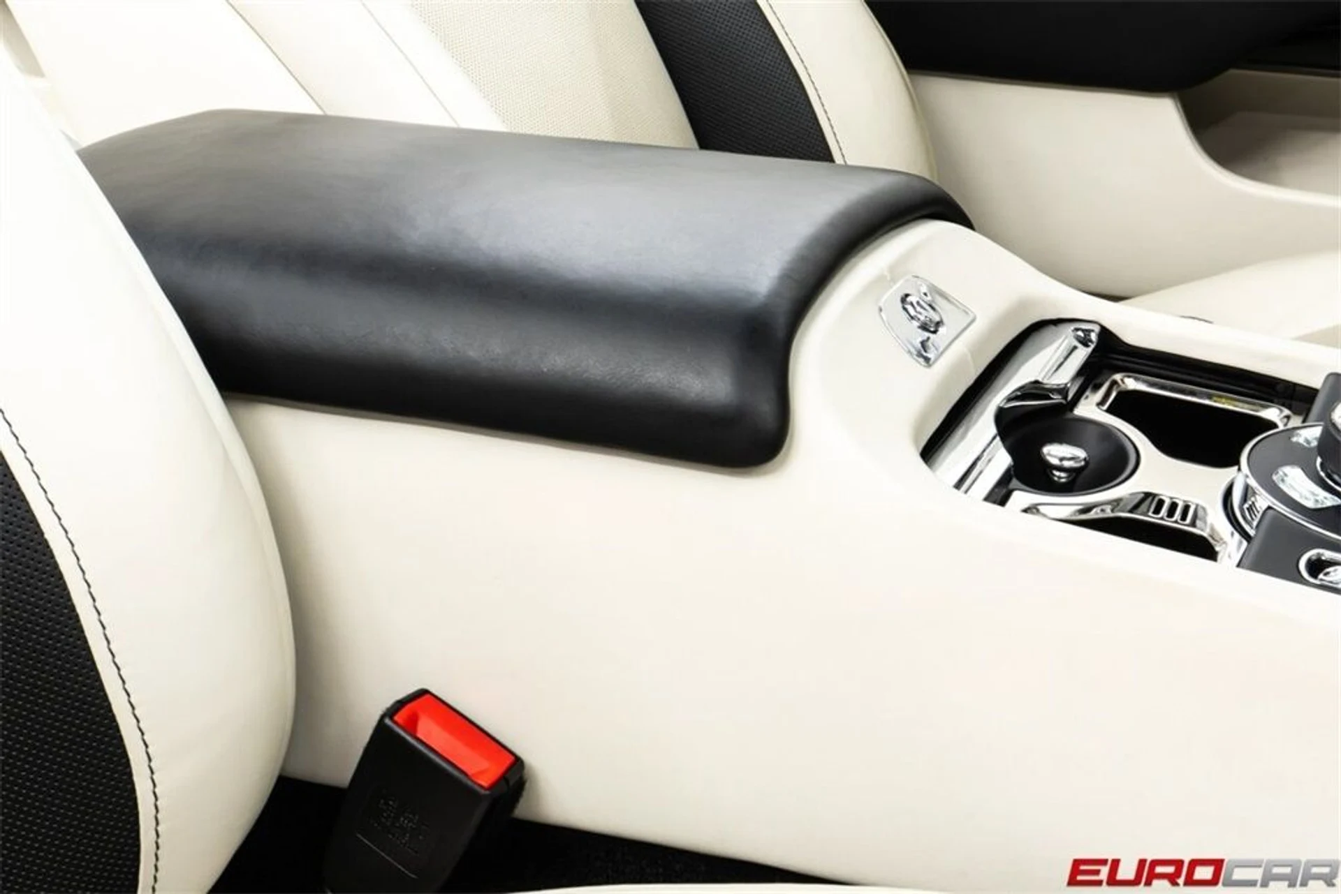 mph031_2390498942_image_32_bb58579704