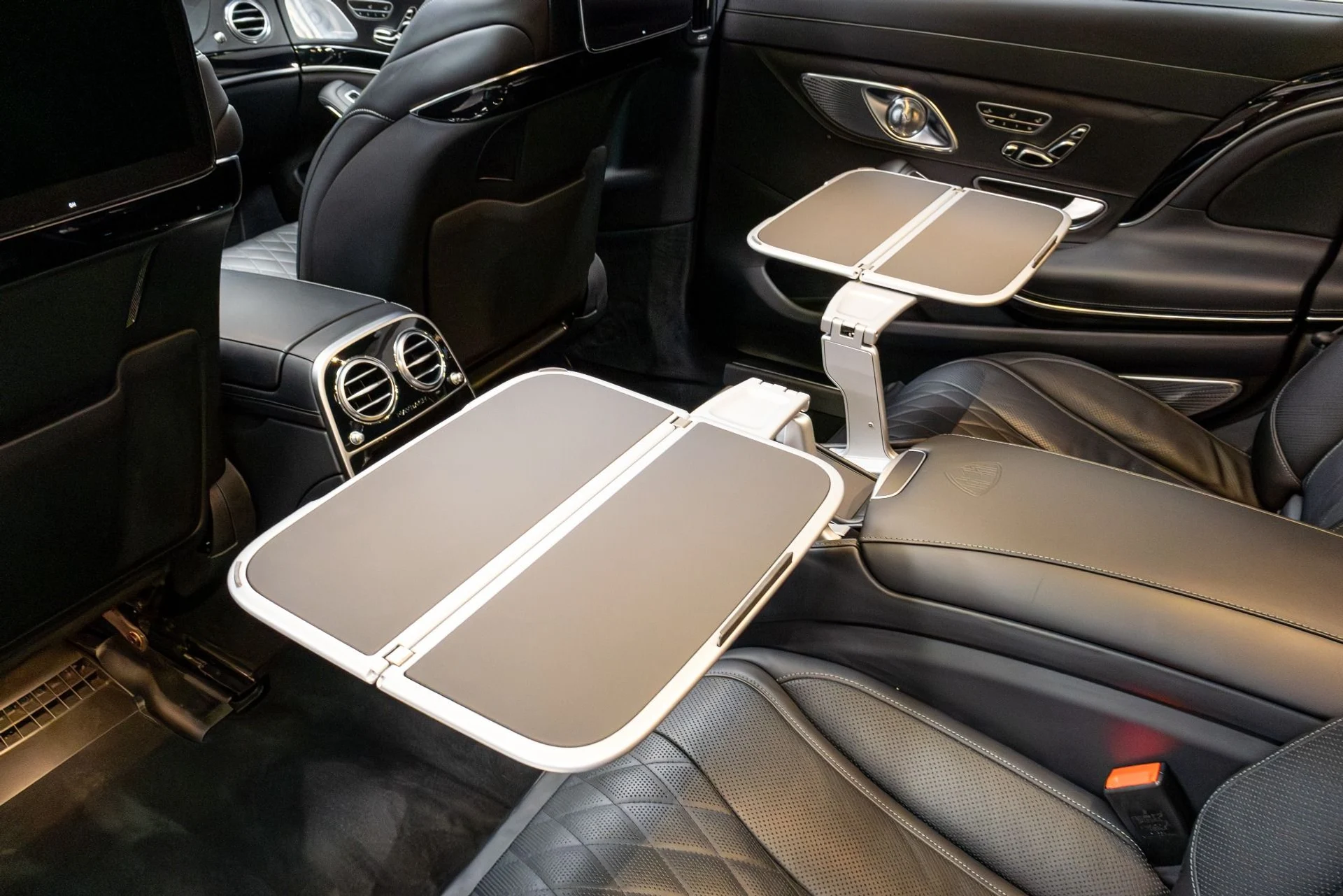 mph031_2391380560_Used_2020_Mercedes_Benz_S_Class_Maybach_S_650_1773874988_e2adb9fe02