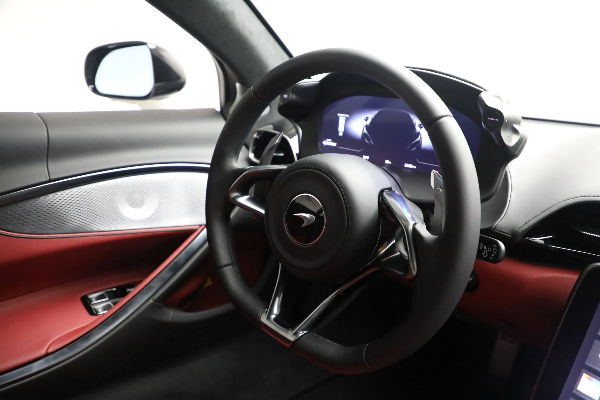 mph031_2394105941_New_2026_Mc_Laren_Artura_Tech_Lux_0a9771f310